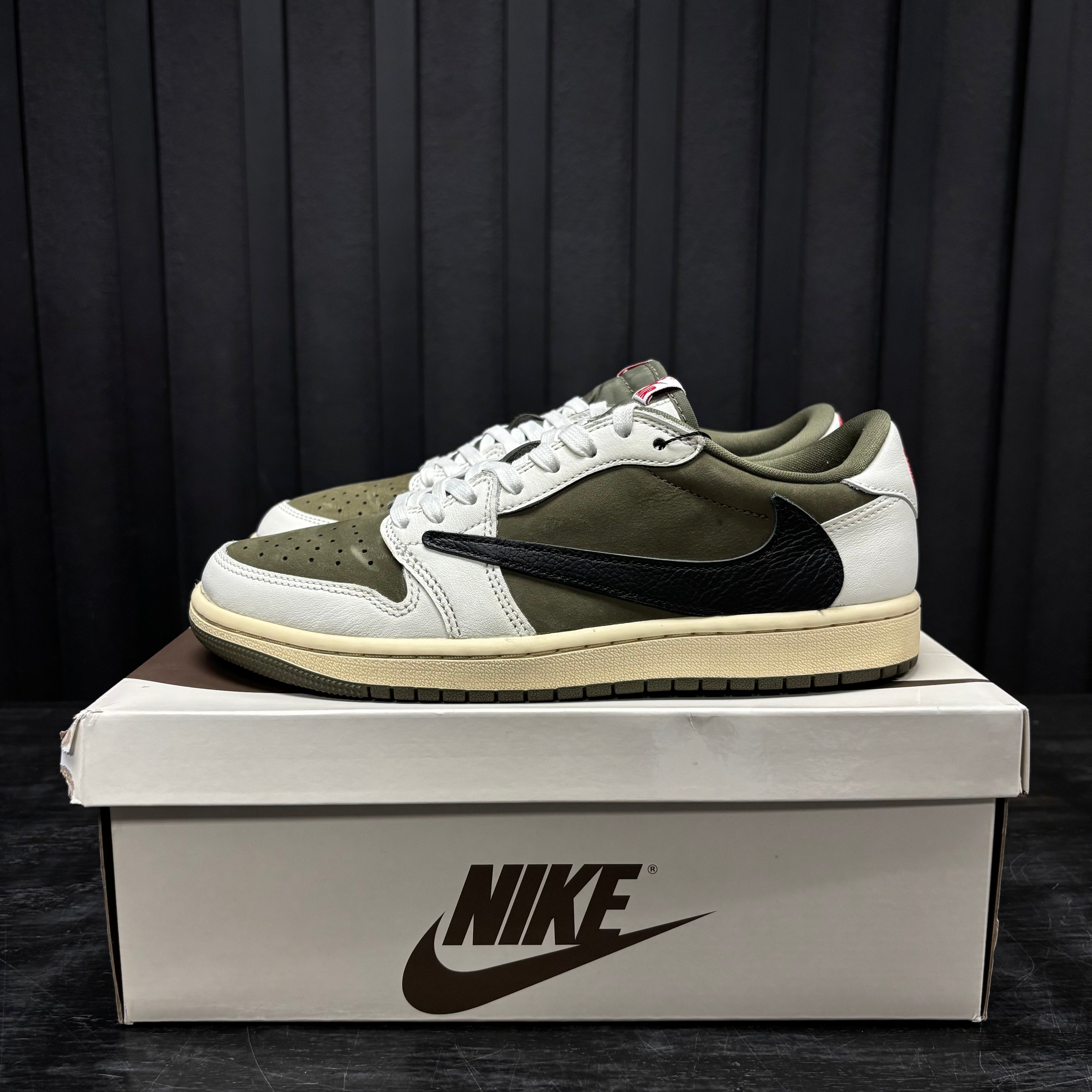 Jordan 1 Retro Low OG SP Travis Scott Medium Olive - Used - 1855
