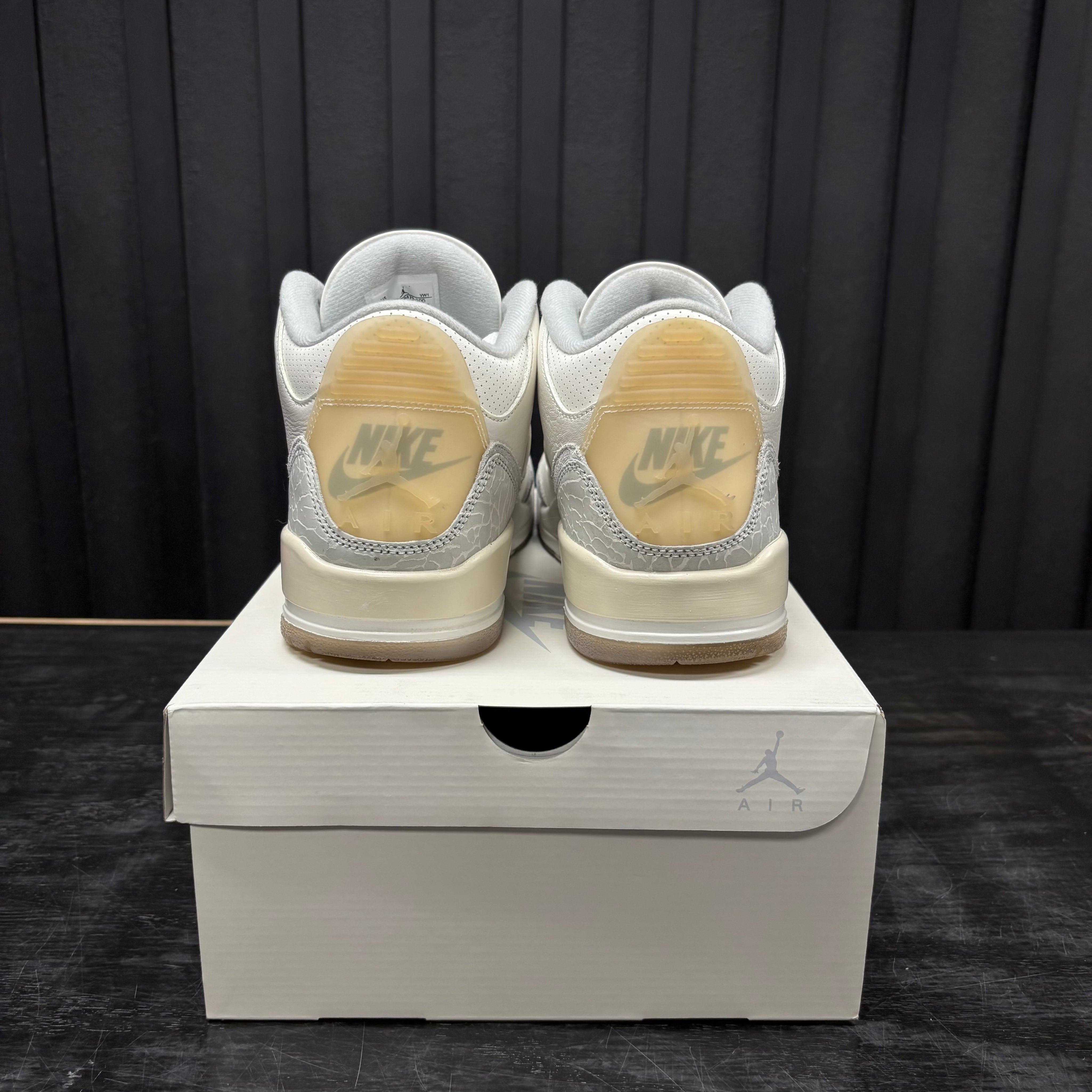 Jordan 3 Retro Craft Ivory - Used - 1817