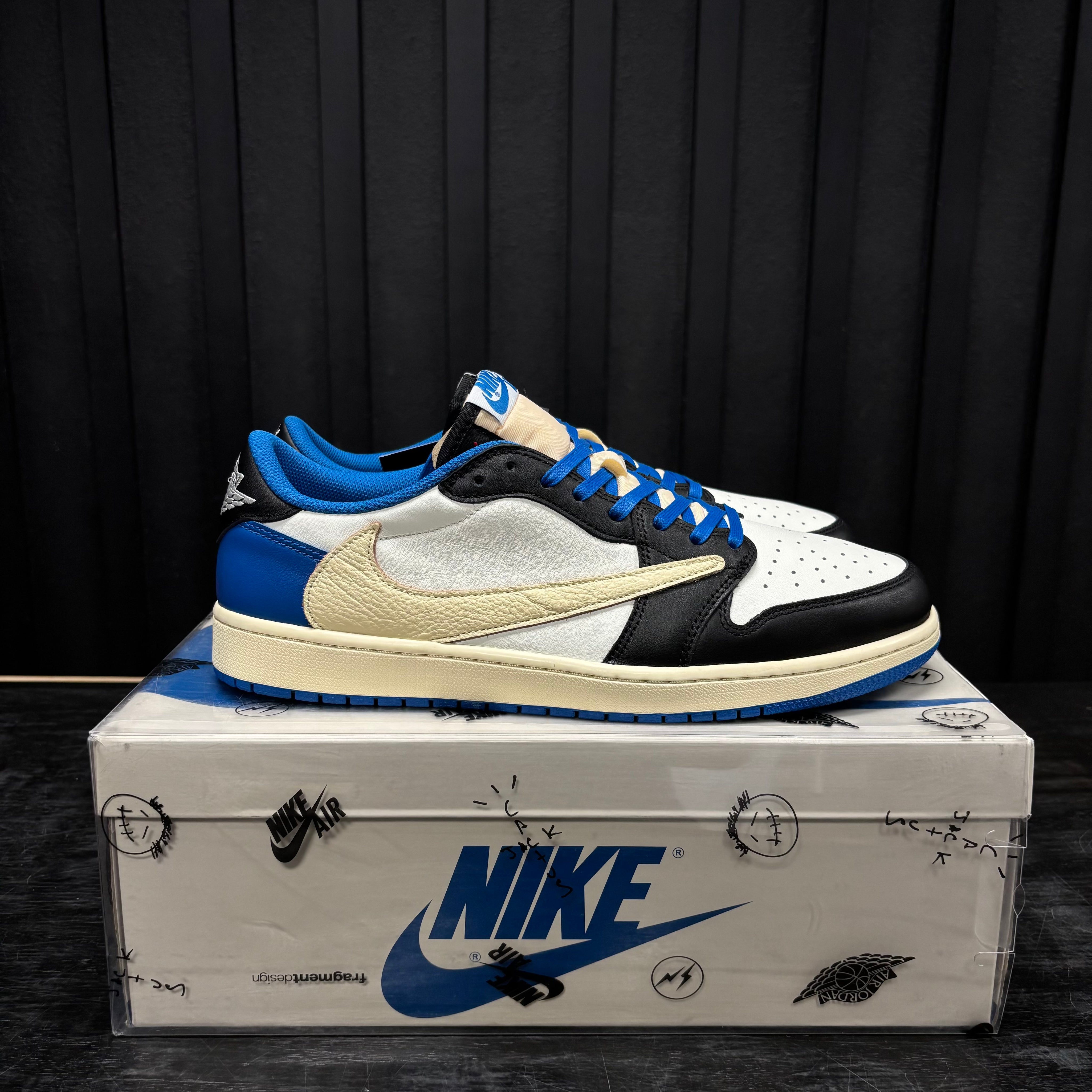 Jordan 1 Retro Low OG SP Fragment x Travis Scott - Used - 3853