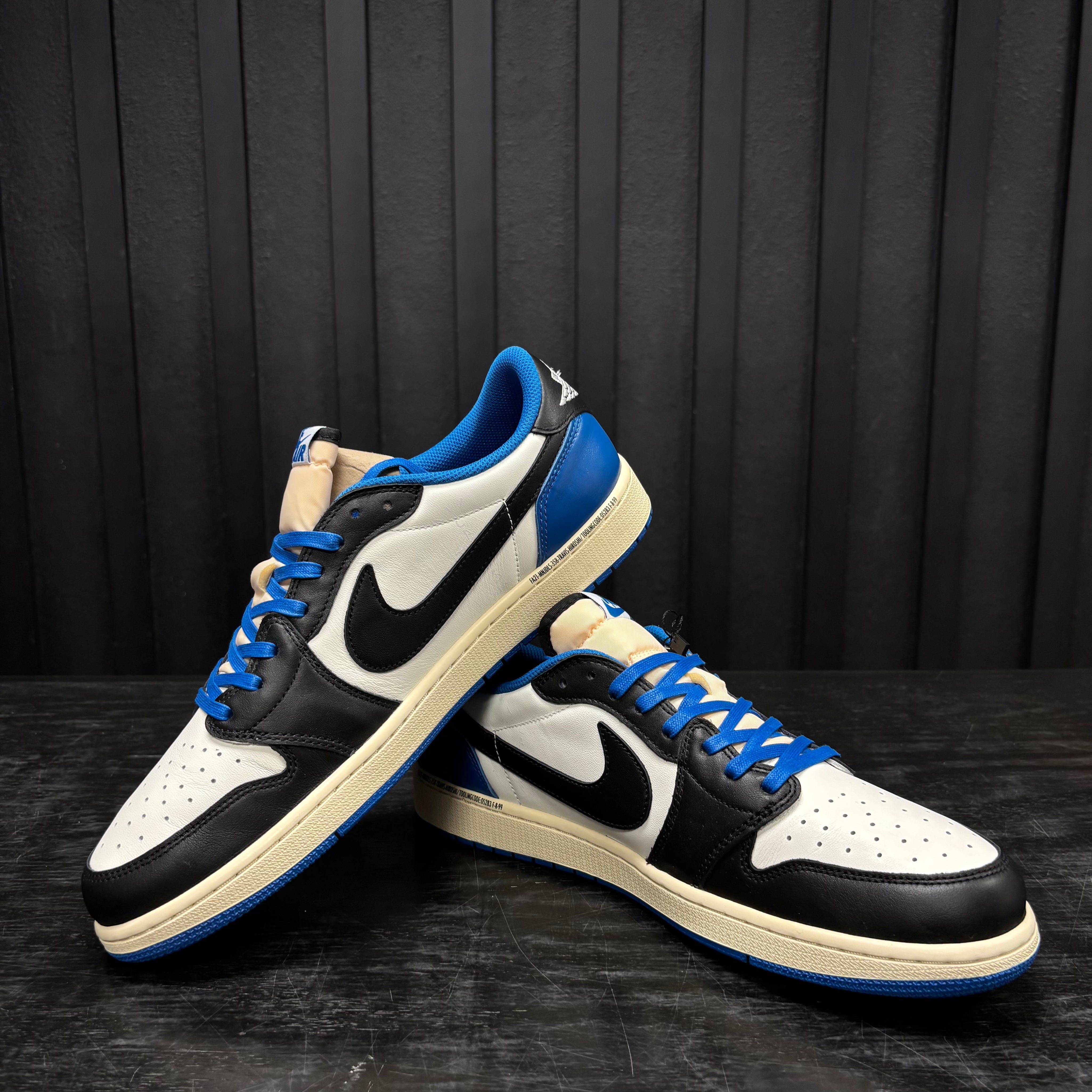 Jordan 1 Retro Low OG SP Fragment x Travis Scott - Used - 3853
