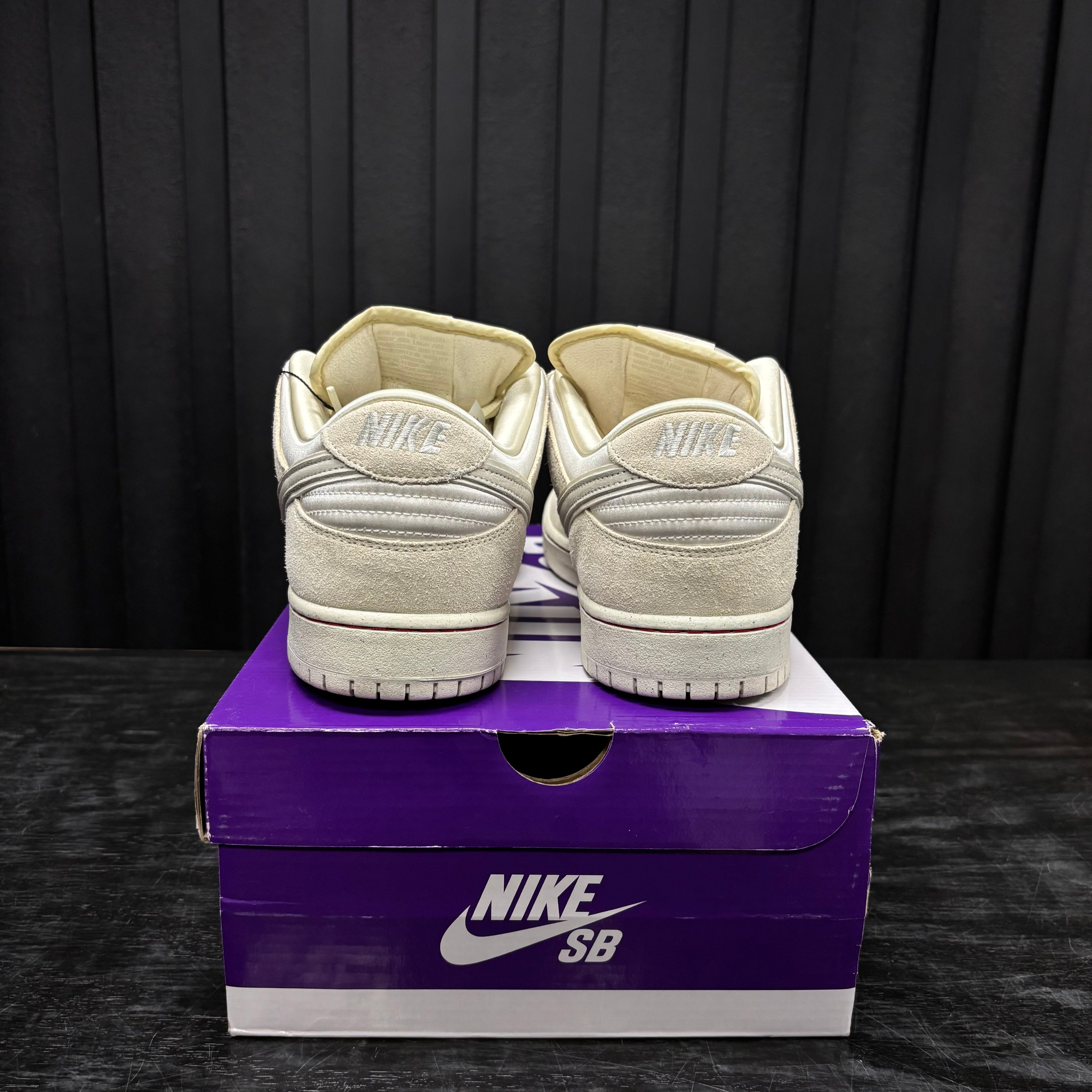 Nike SB Dunk Low City of Love Light Bone - Used - 3793