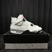 Jordan 4 Retro White Cement (2025) - Used - 3826