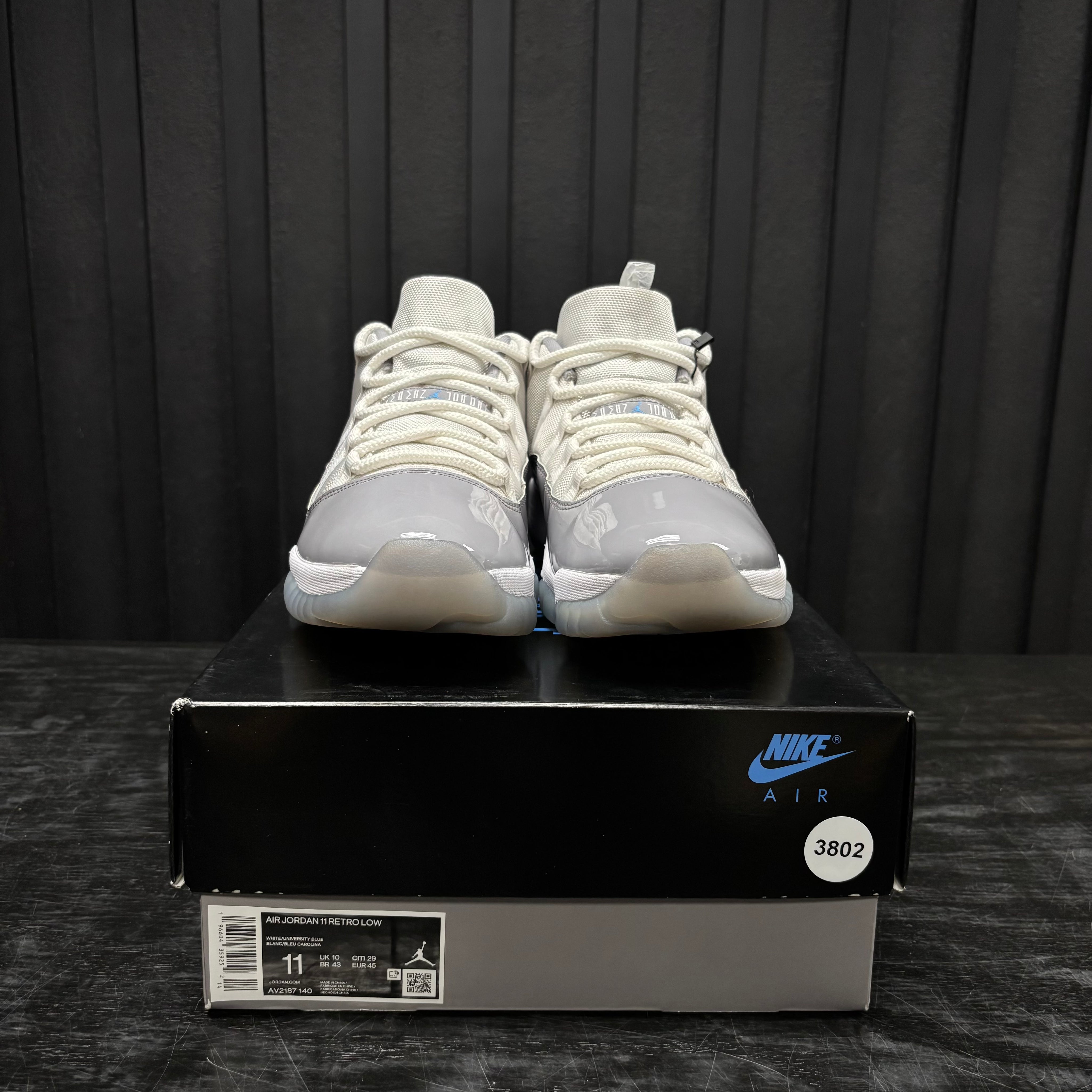 Jordan 11 Retro Low Cement Grey - Used - 3802