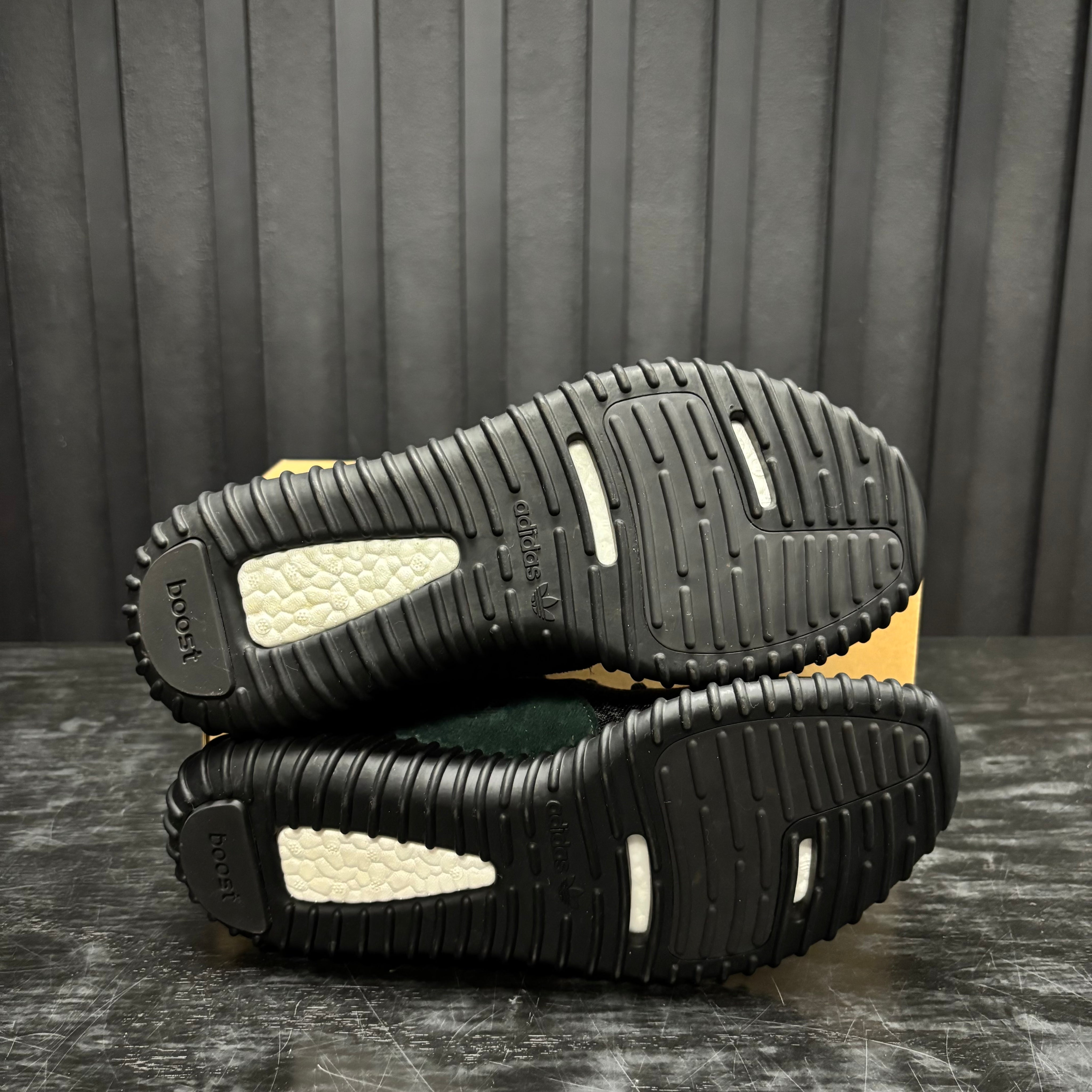 adidas Yeezy Boost 350 Pirate Black (2023)- Used - 1777