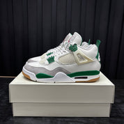Jordan 4 Retro SB Pine Green - Used - 1848
