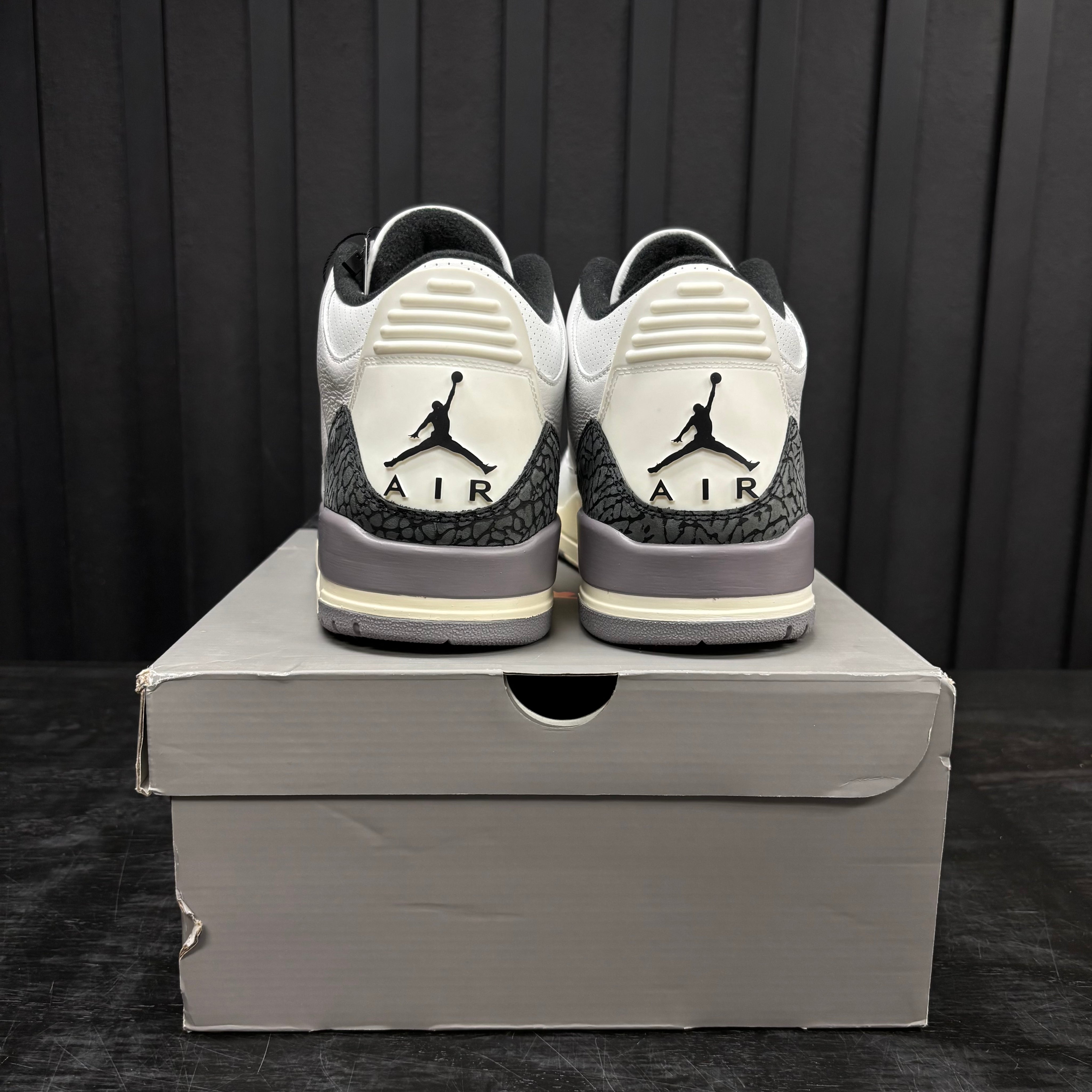 Jordan 3 Retro Cement Grey - Used - 3845