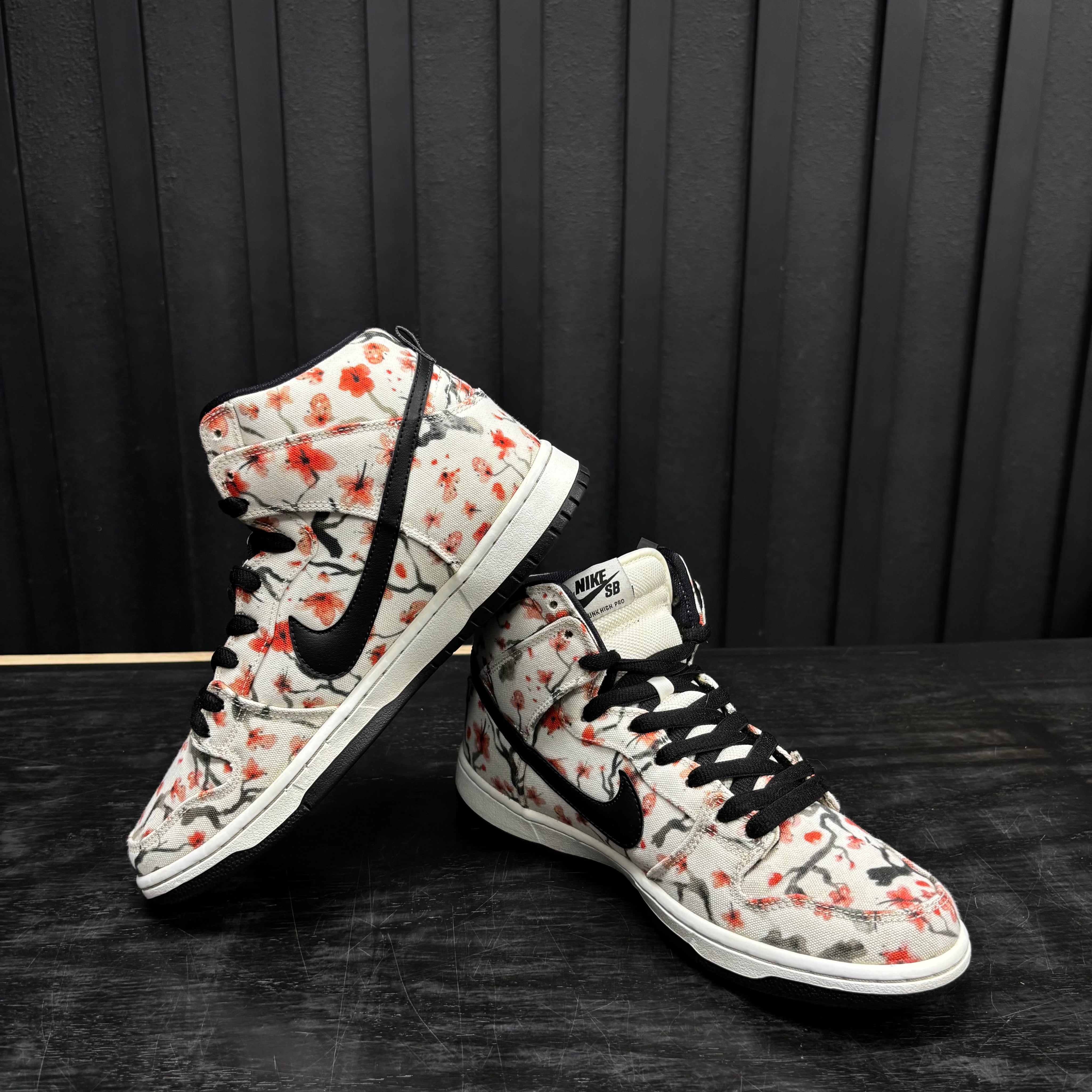 Nike SB Dunk High Cherry Blossom - Used - 1818