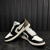 Jordan 1 Retro Low OG Mocha - Used - 1866