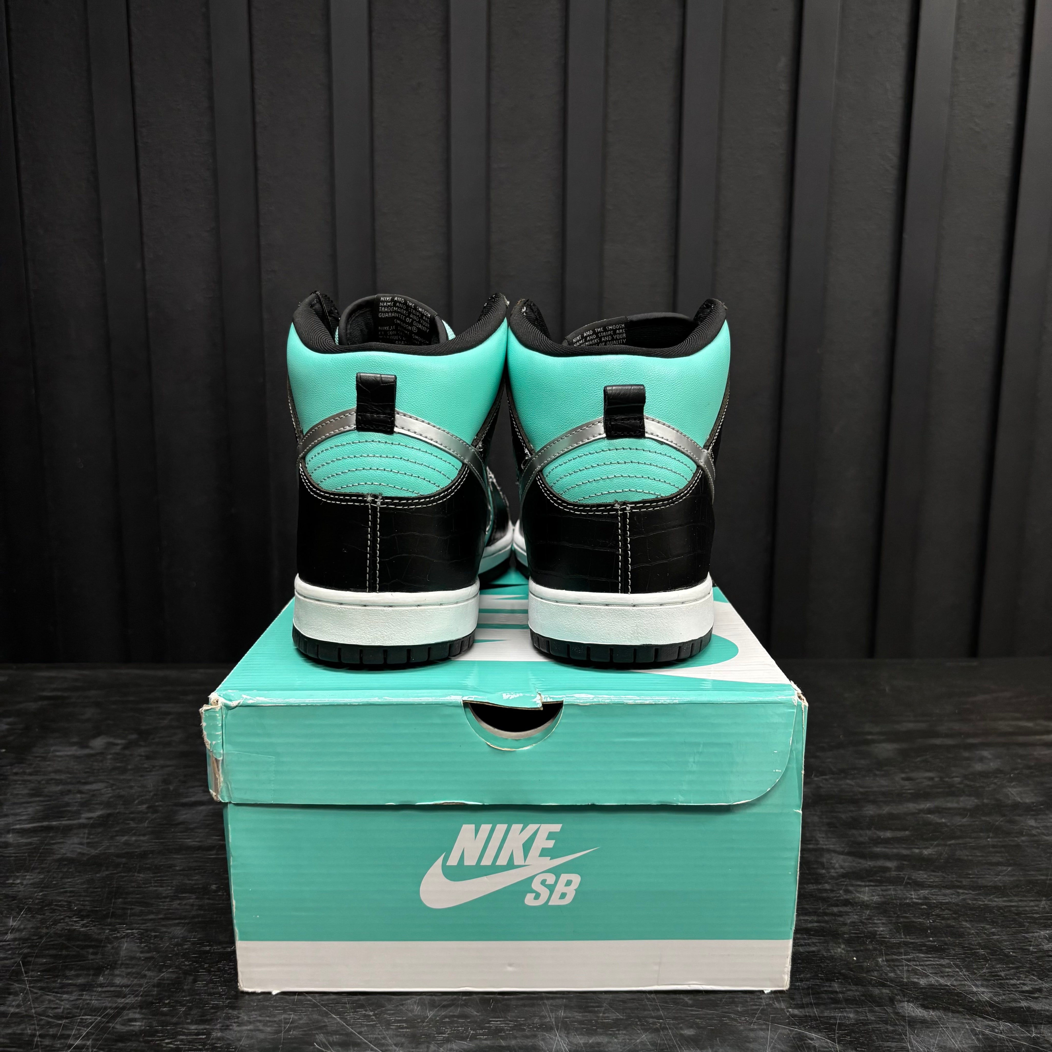 Nike SB Dunk High Diamond Supply Co - Used - 3849
