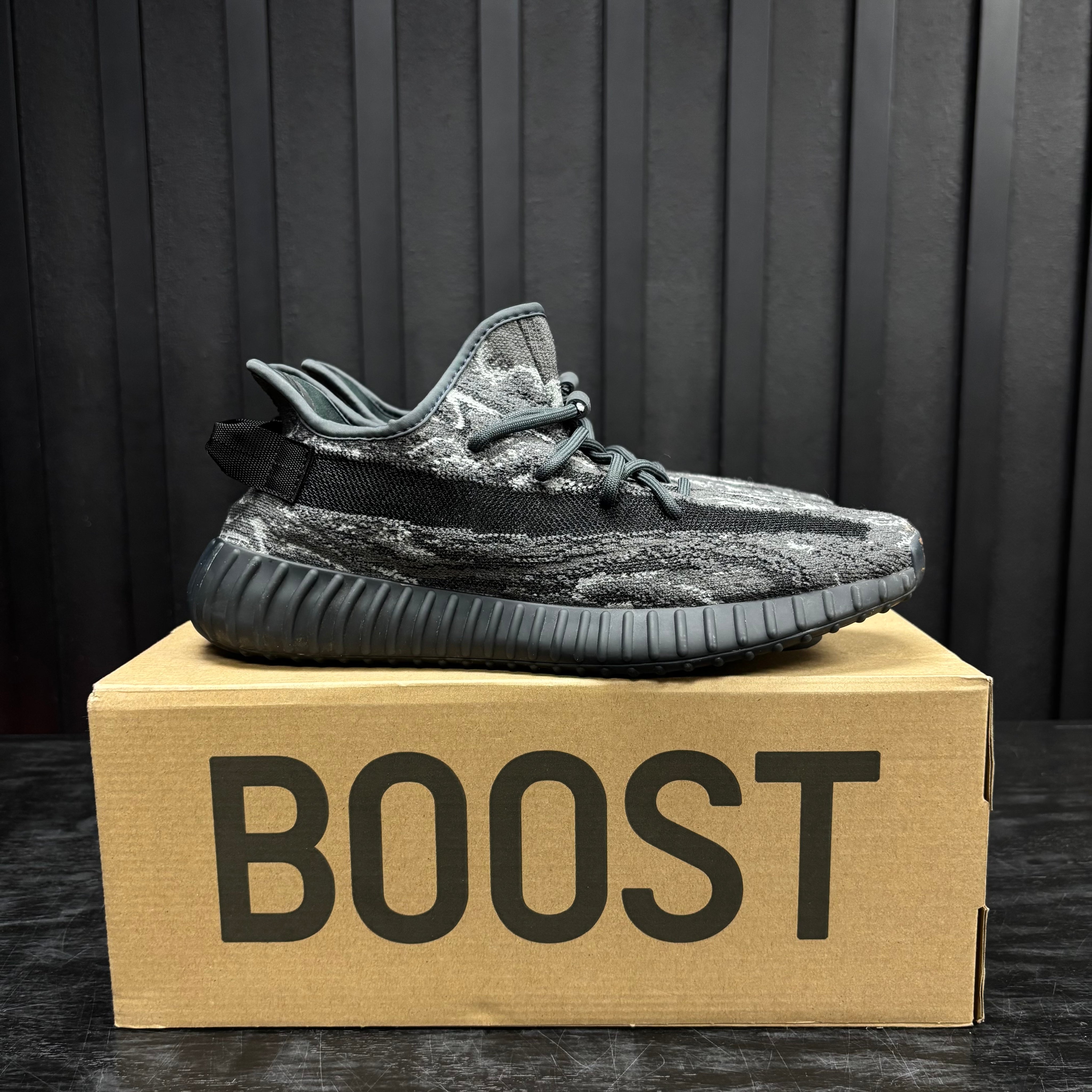 adidas Yeezy Boost 350 V2 MX Dark Salt - Used - 1822