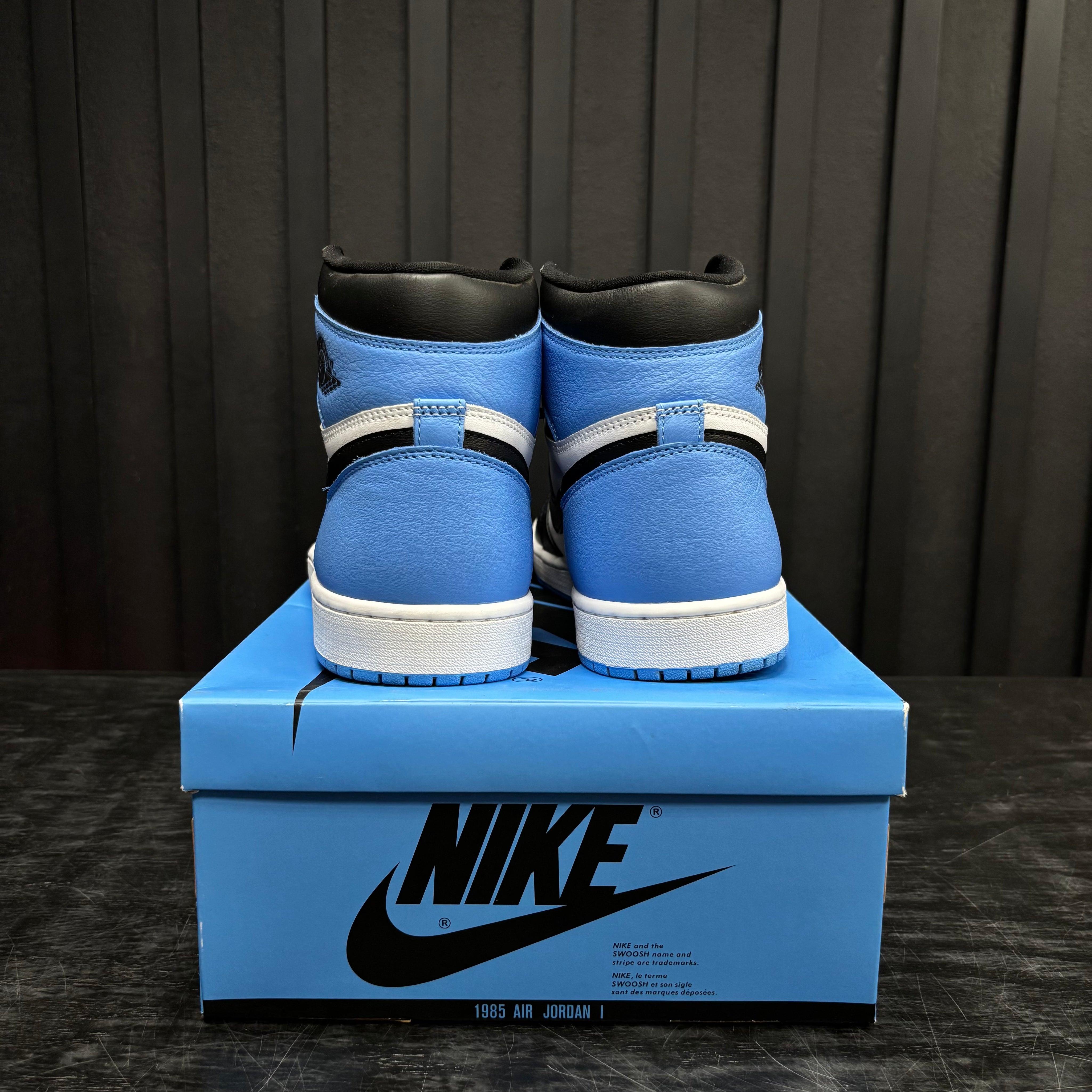 Jordan 1 Retro High OG UNC Toe - Used - 3846