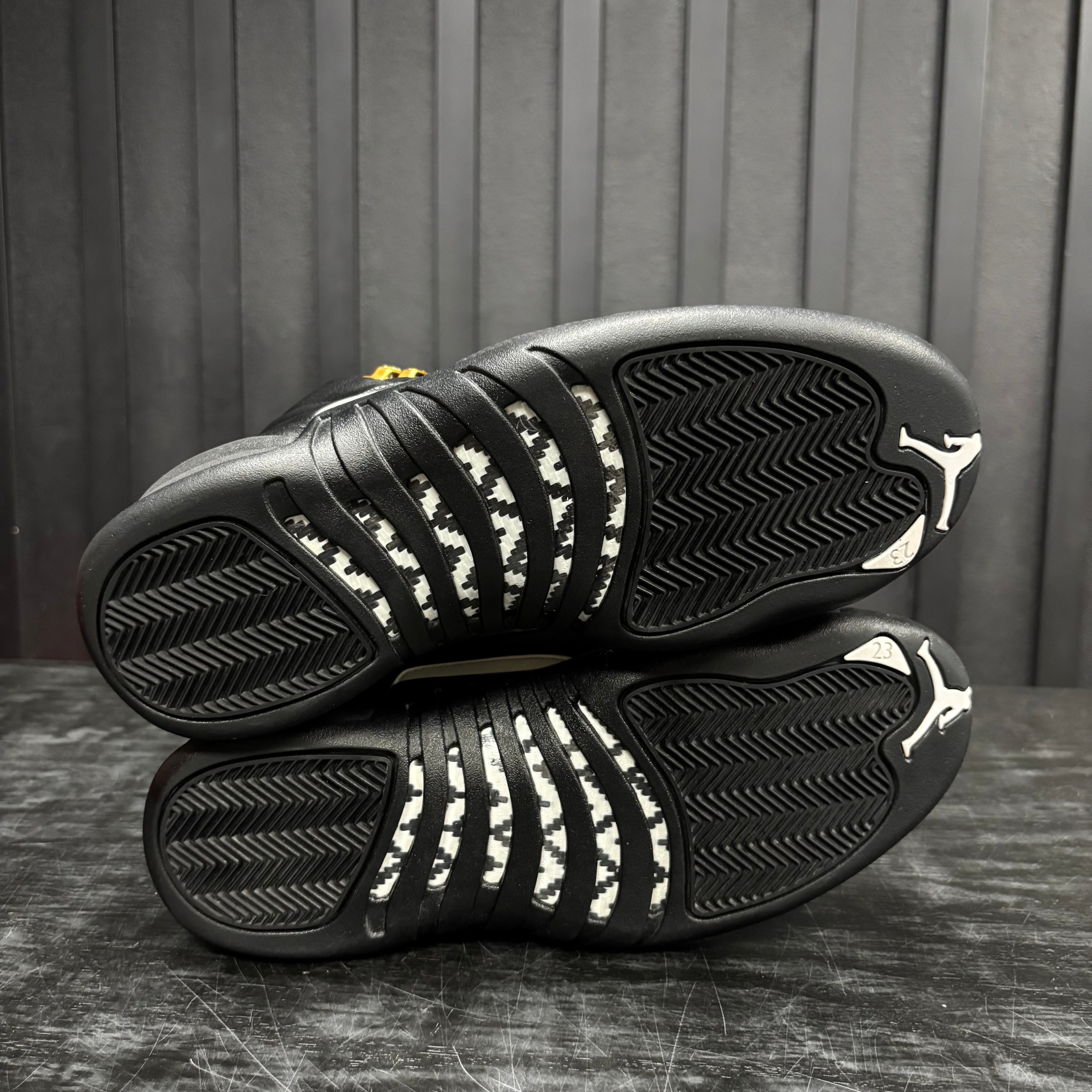 Jordan 12 Retro The Master - Used - 3876