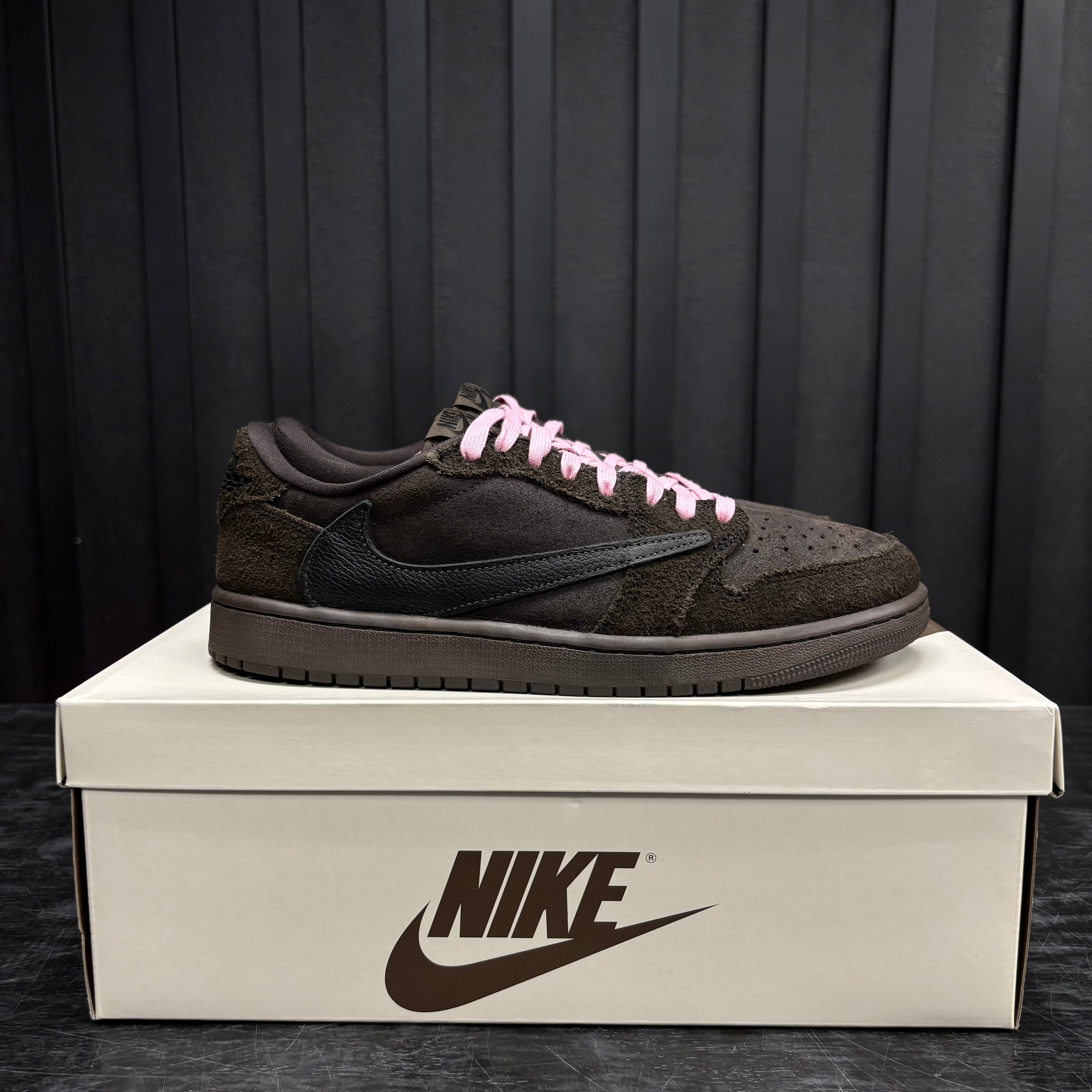 Jordan 1 Retro Low OG SP Travis Scott Velvet Brown - Used - 4226