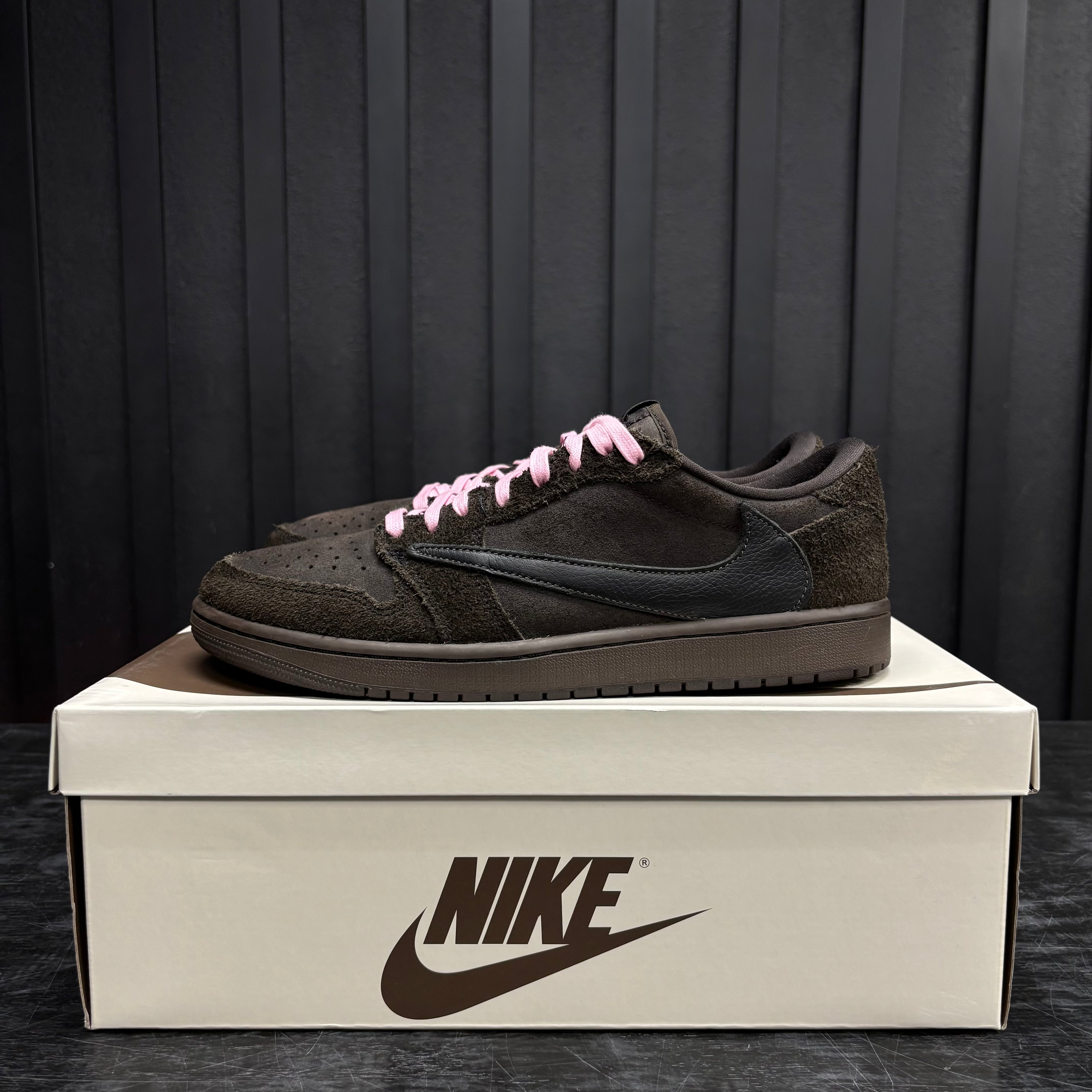 Jordan 1 Retro Low OG SP Travis Scott Velvet Brown - Used - 4226