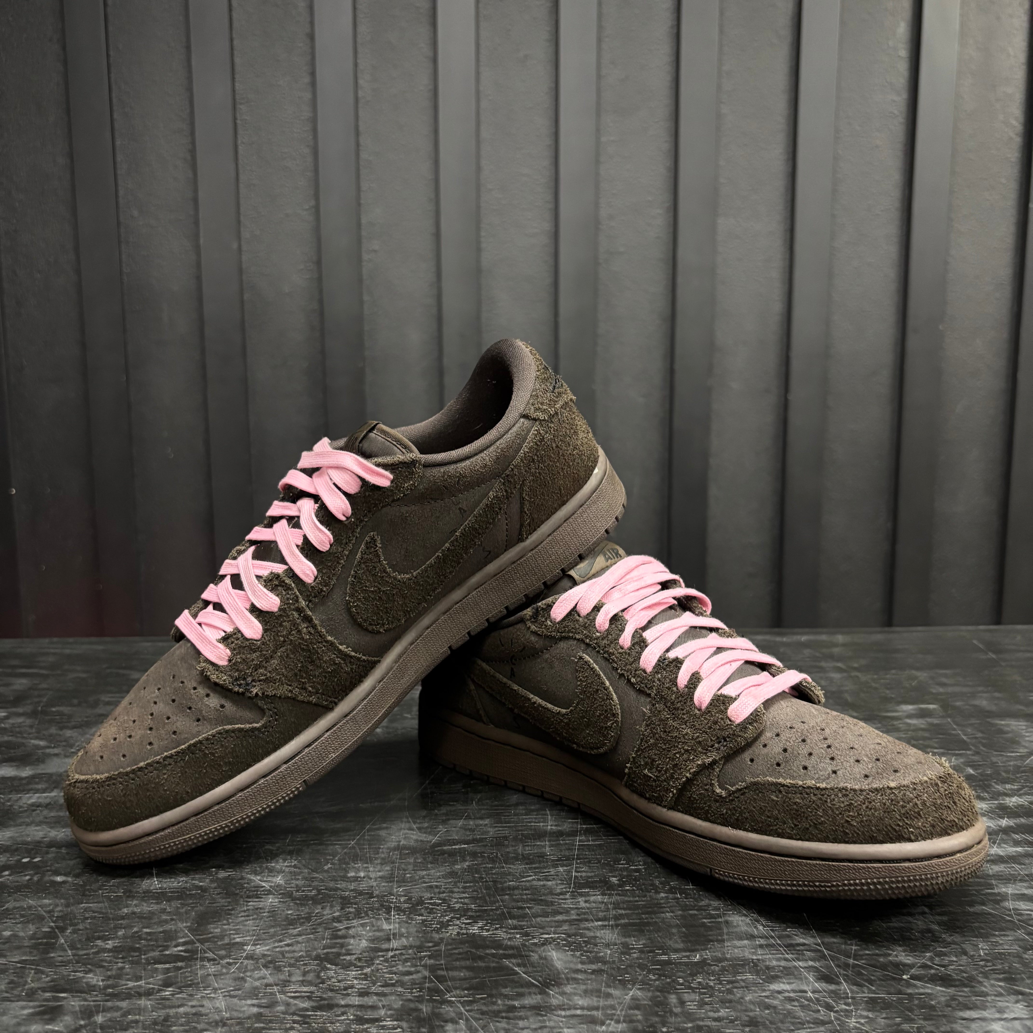Jordan 1 Retro Low OG SP Travis Scott Velvet Brown - Used - 4226