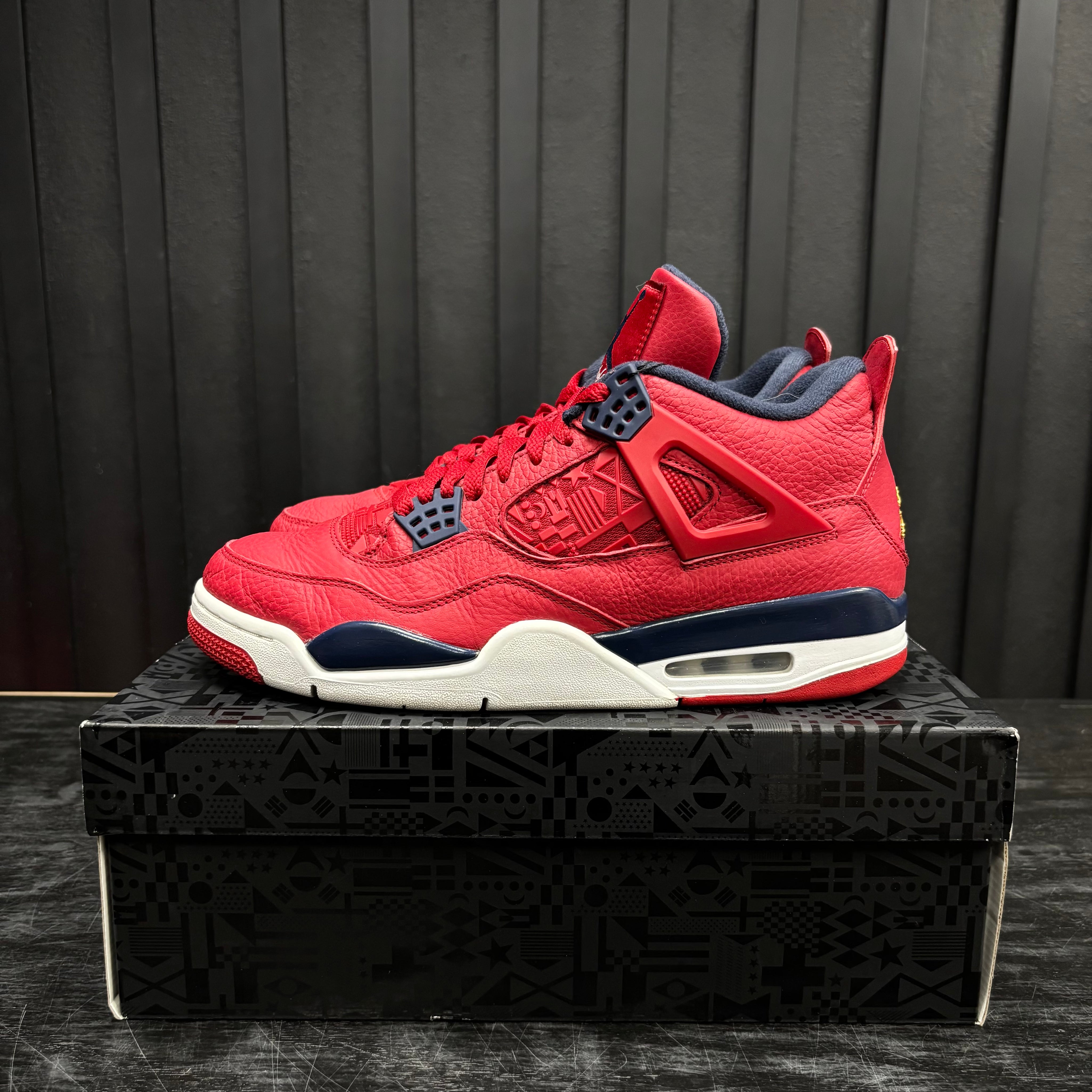 Jordan 4 Retro FIBA (2019) - Used - 4386