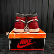 Jordan 1 Retro High OG Chicago Lost and Found - Used - 1872