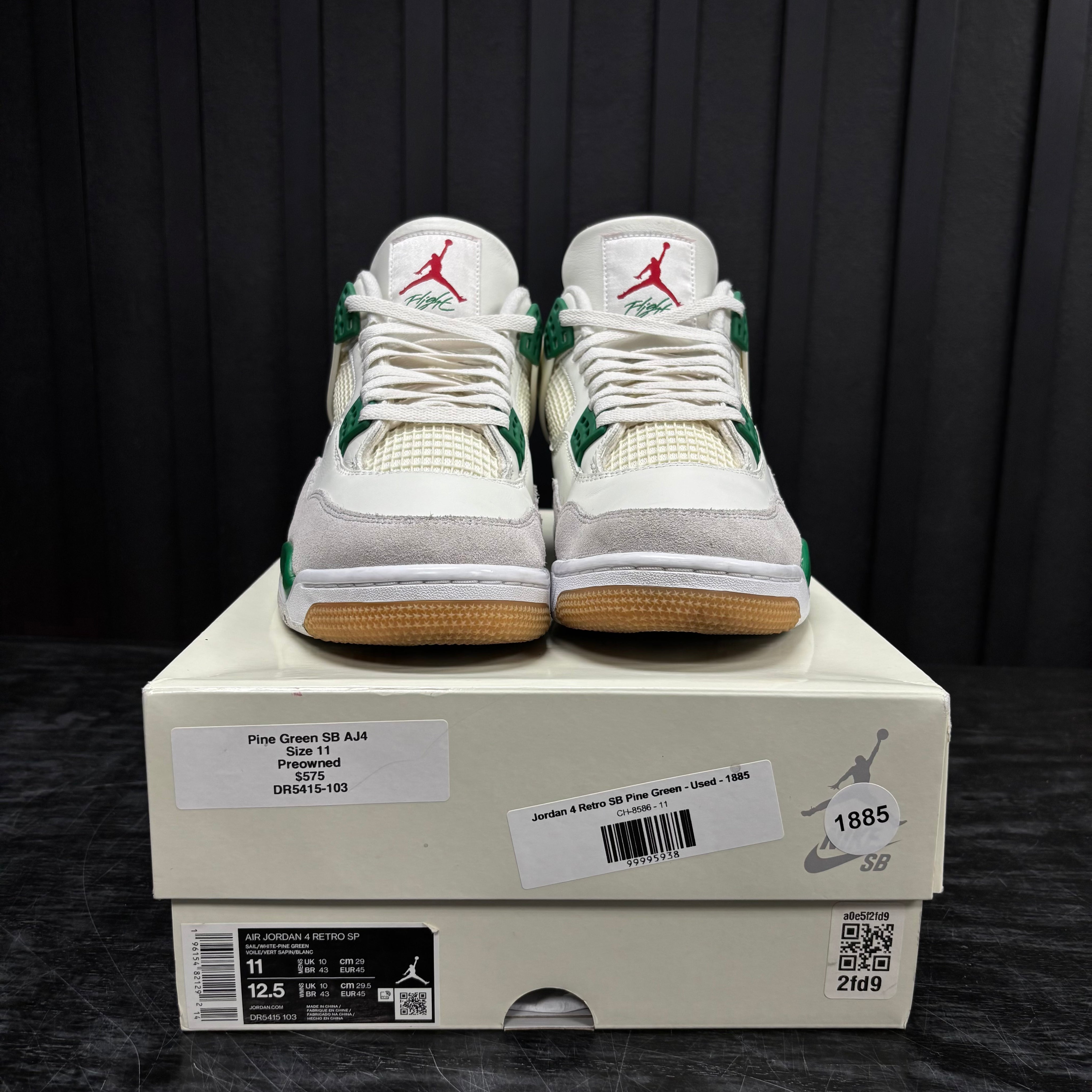 Jordan 4 Retro SB Pine Green - Used - 1885