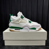 Jordan 4 Retro SB Pine Green - Used - 1885