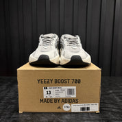 adidas Yeezy Boost 700 V2 Static - Used - 3792