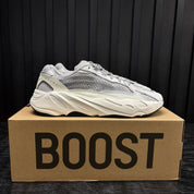 adidas Yeezy Boost 700 V2 Static - Used - 3792