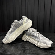 adidas Yeezy Boost 700 V2 Static - Used - 3792