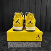 Jordan 4 Retro Lightning (2021) - Used - 3801