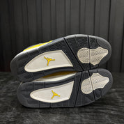 Jordan 4 Retro Lightning (2021) - Used - 3801