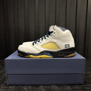 Jordan 5 Retro A Ma Maniére Dawn (Women's) - Used - 4388