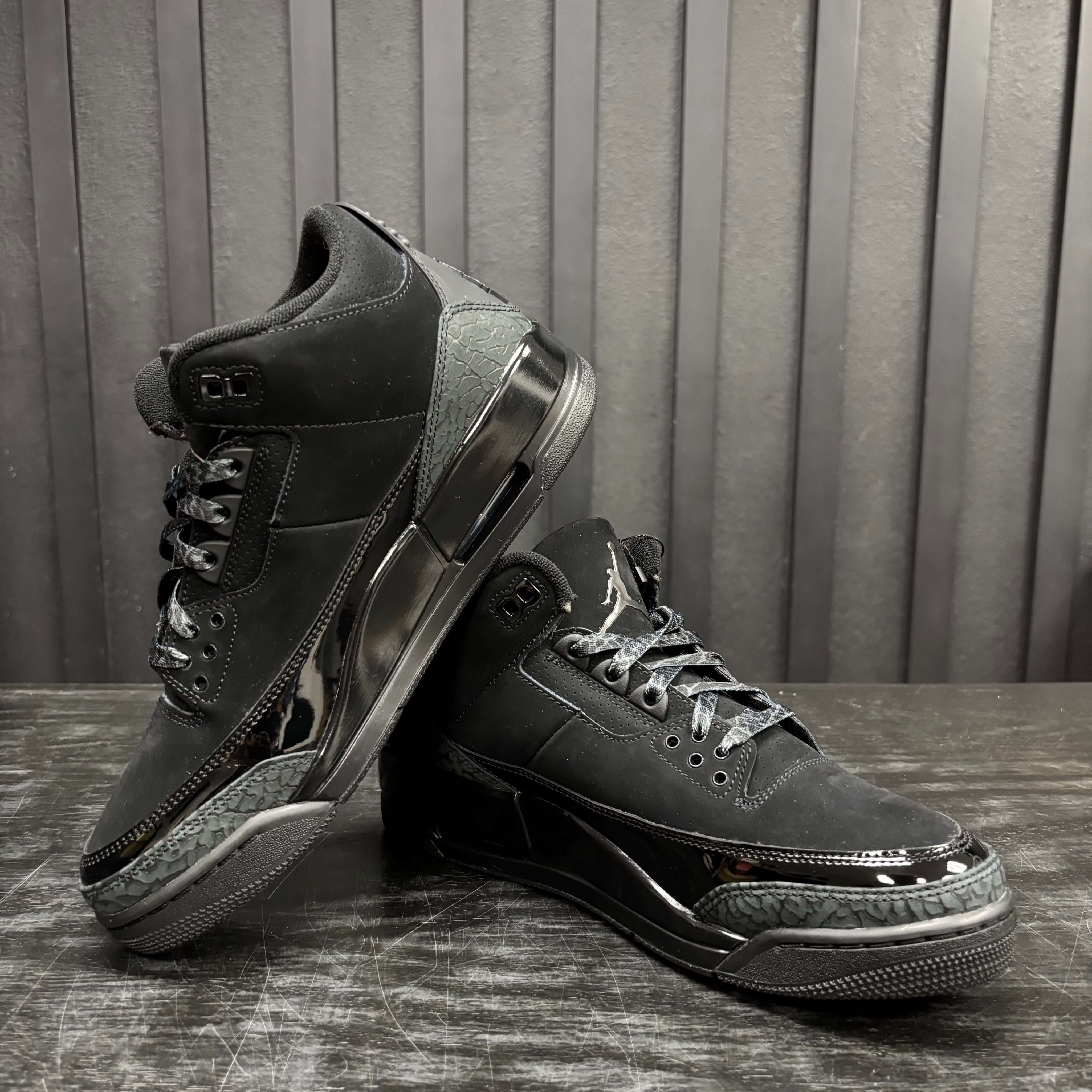Jordan 3 Retro Black Cat (2025) - Used - 1905