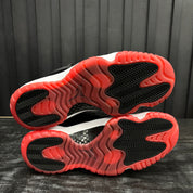 Jordan 11 Retro Low Bred (2025) - Used - 1896