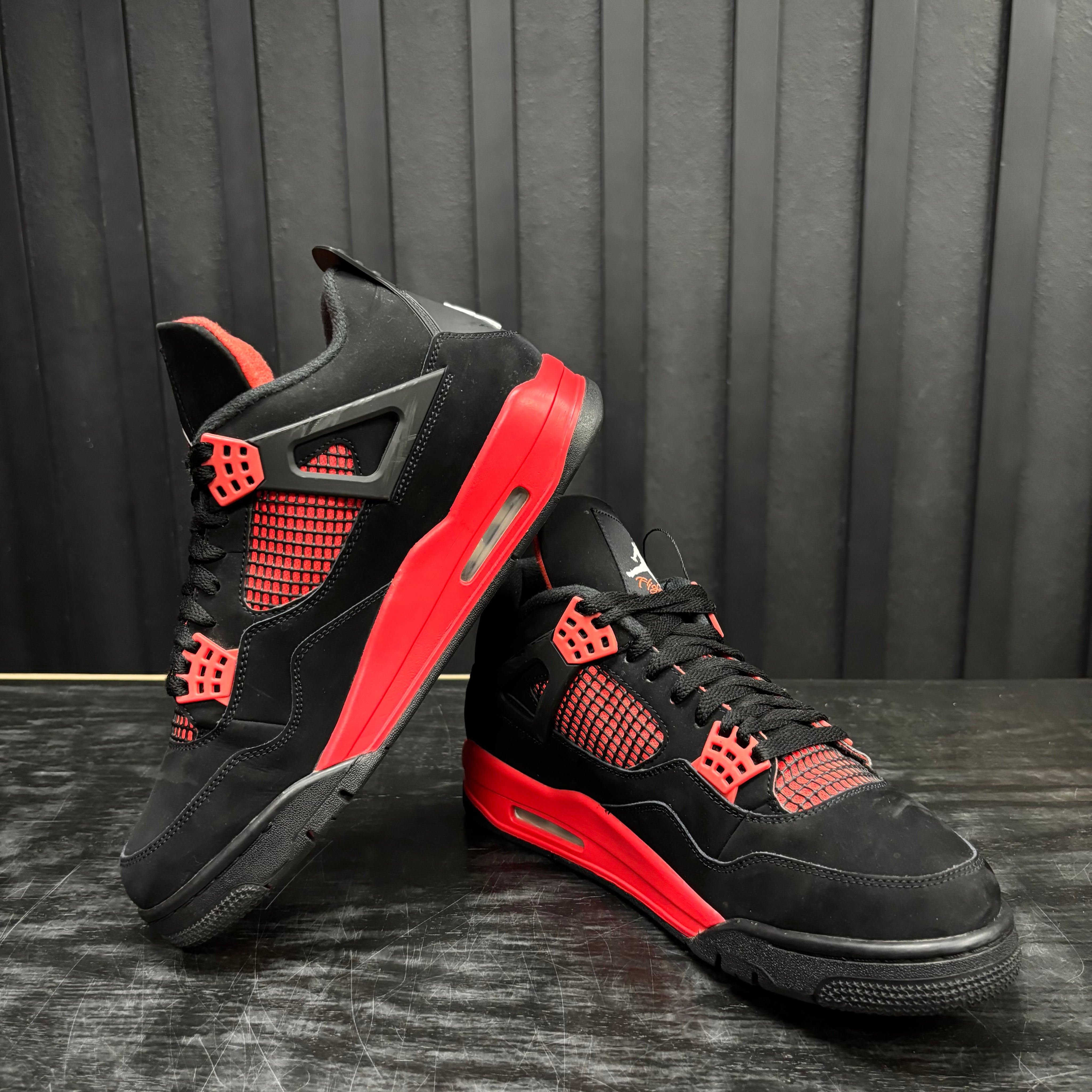 Jordan 4 Retro Red Thunder - Used - 1897
