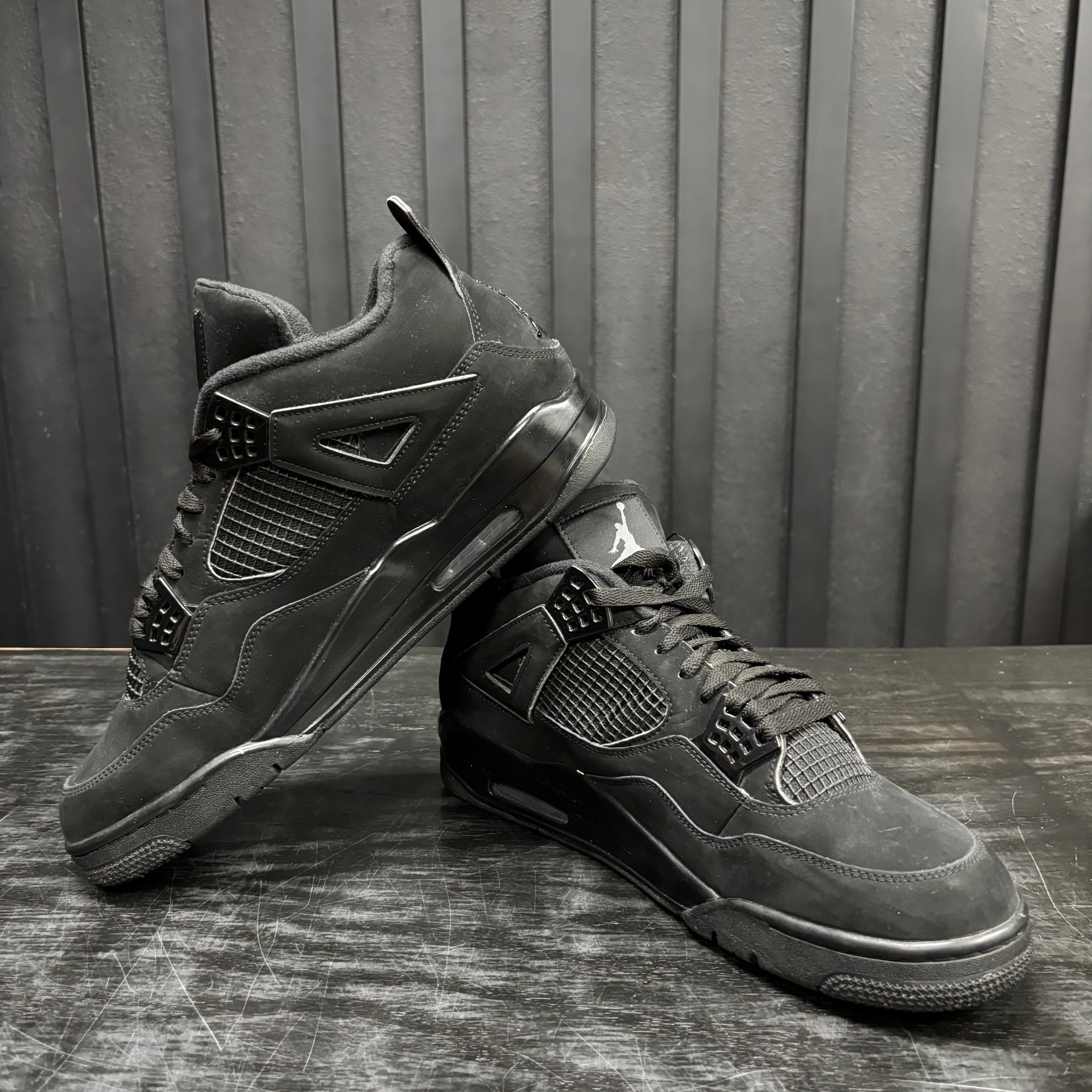 Jordan 4 Retro Black Cat (2020) - Used - 3884