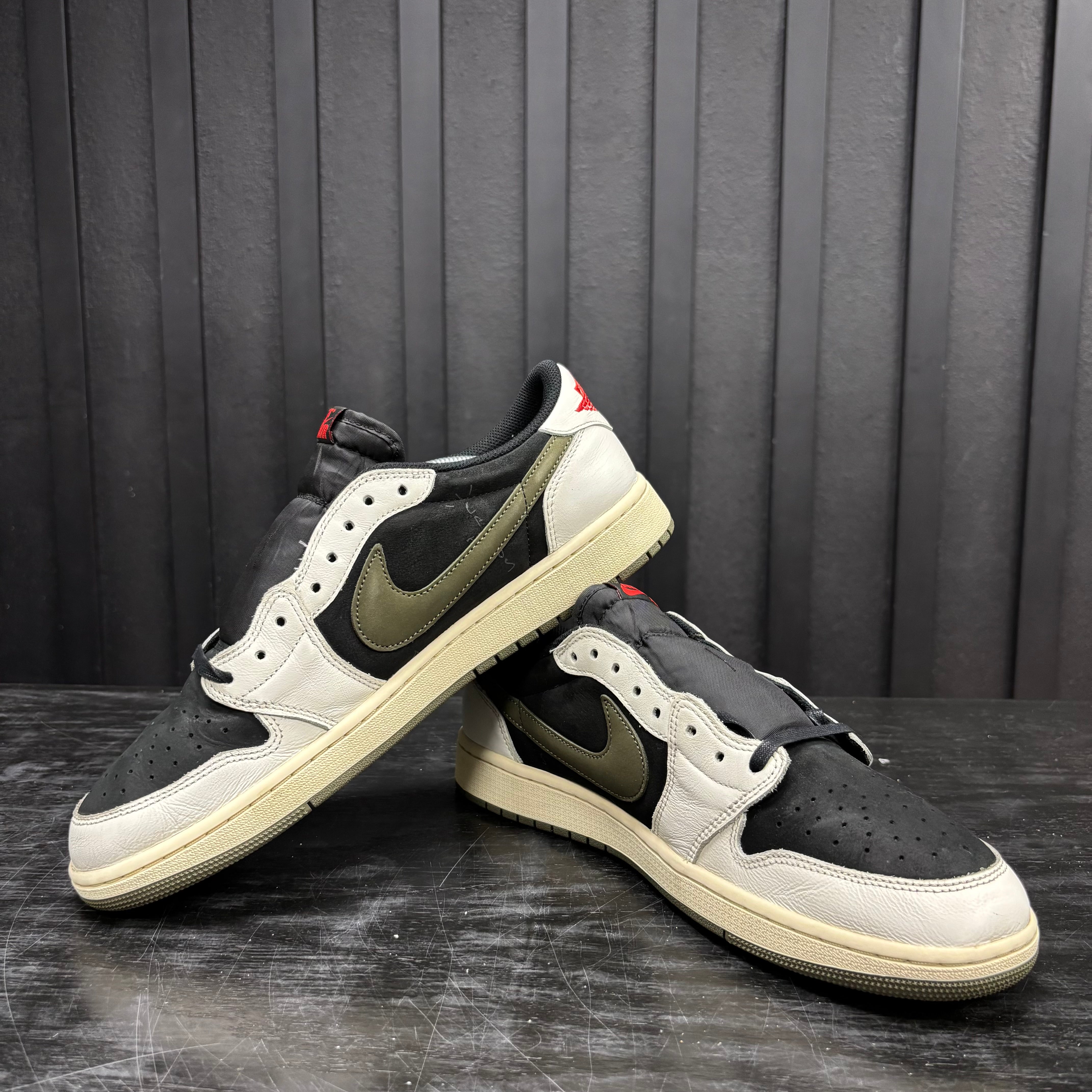 Jordan 1 Retro Low OG SP Travis Scott Olive (Women's) - Used - 4400