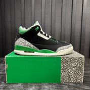 Jordan 3 Retro Pine Green - Used - 1910