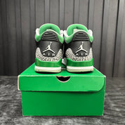 Jordan 3 Retro Pine Green - Used - 1910