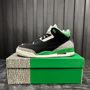 Jordan 3 Retro Pine Green - Used - 1910