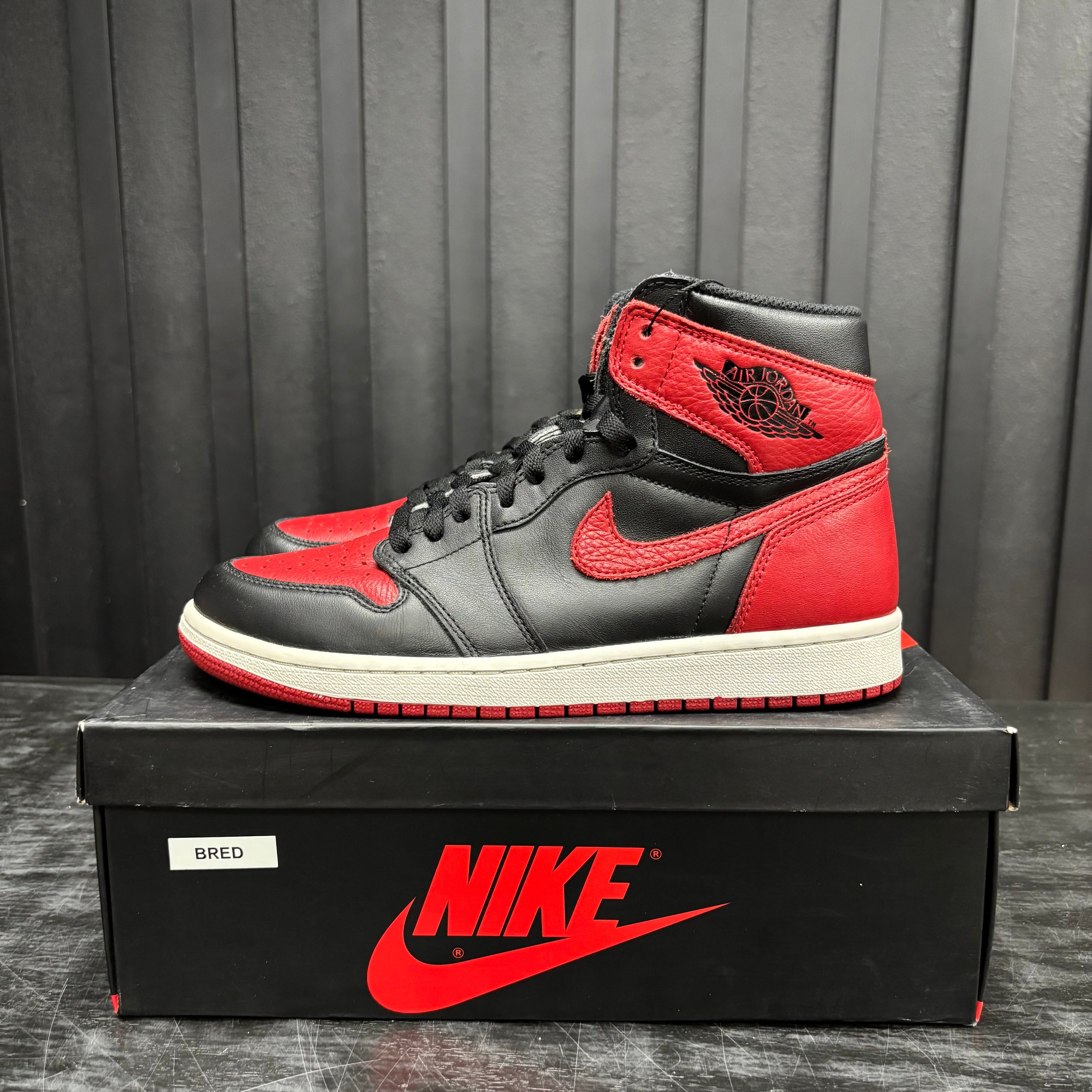 Jordan 1 Retro High Bred Banned (2016) - Used - 4406