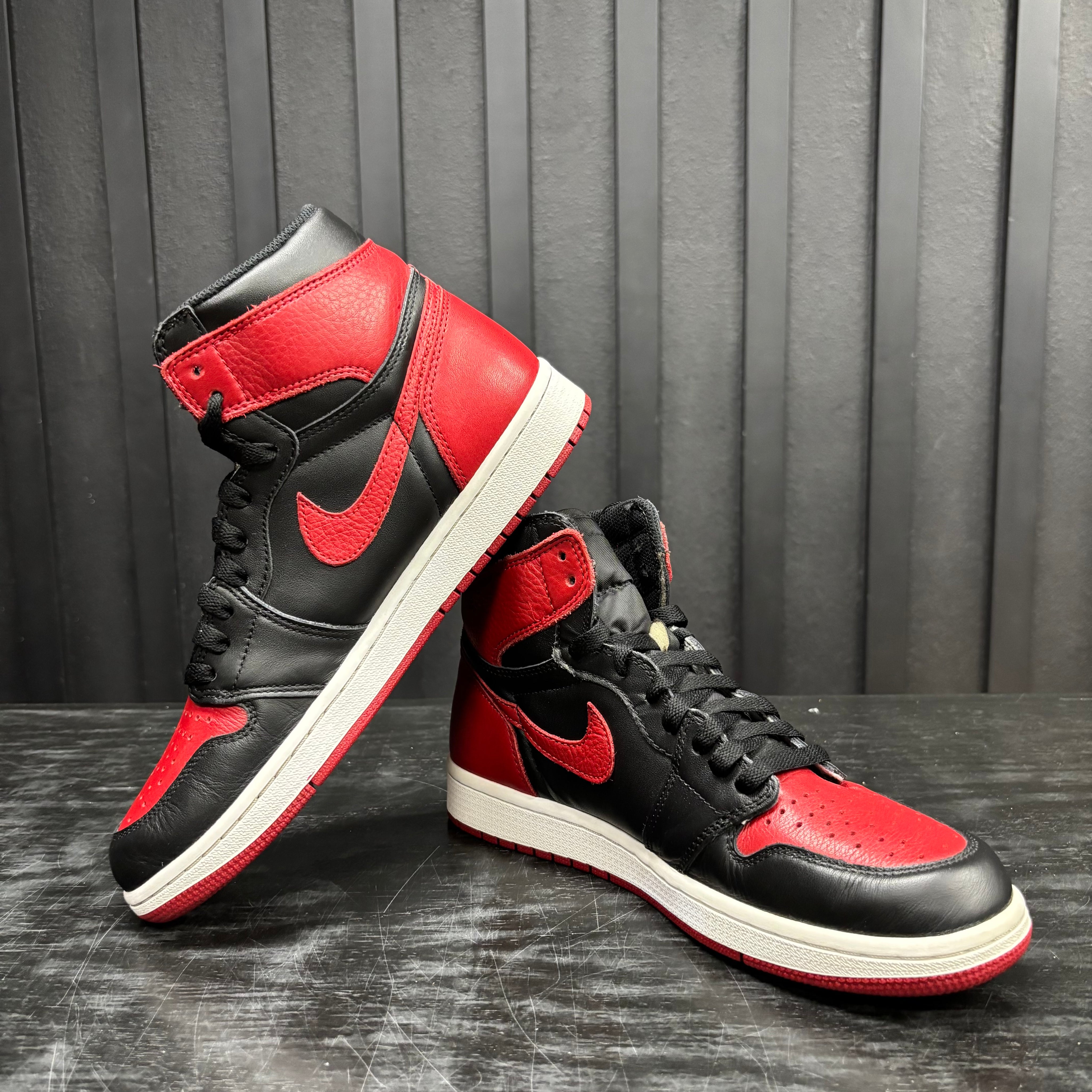 Jordan 1 Retro High Bred Banned (2016) - Used - 4406