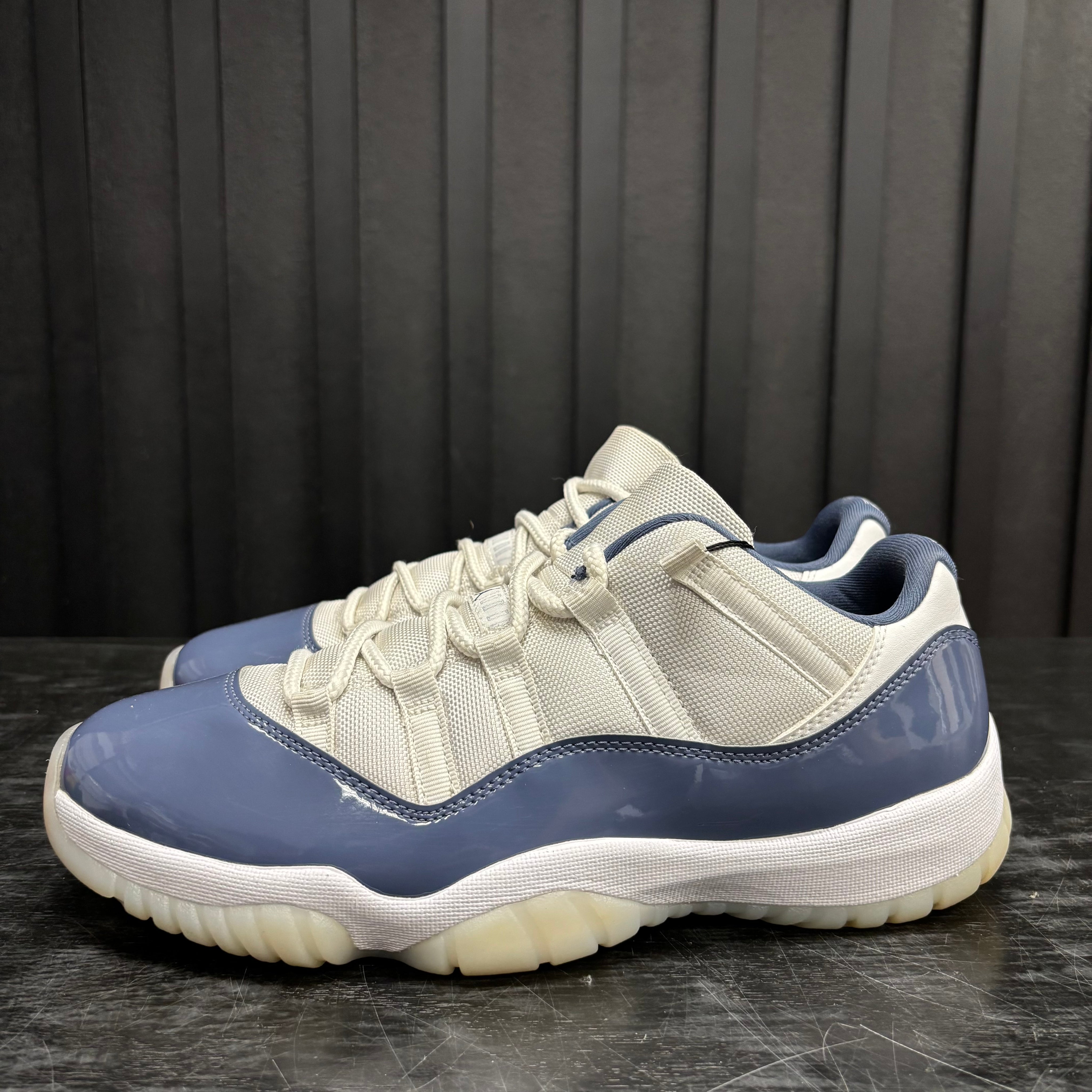 Jordan 11 Retro Low Diffused Blue - Used - 4417