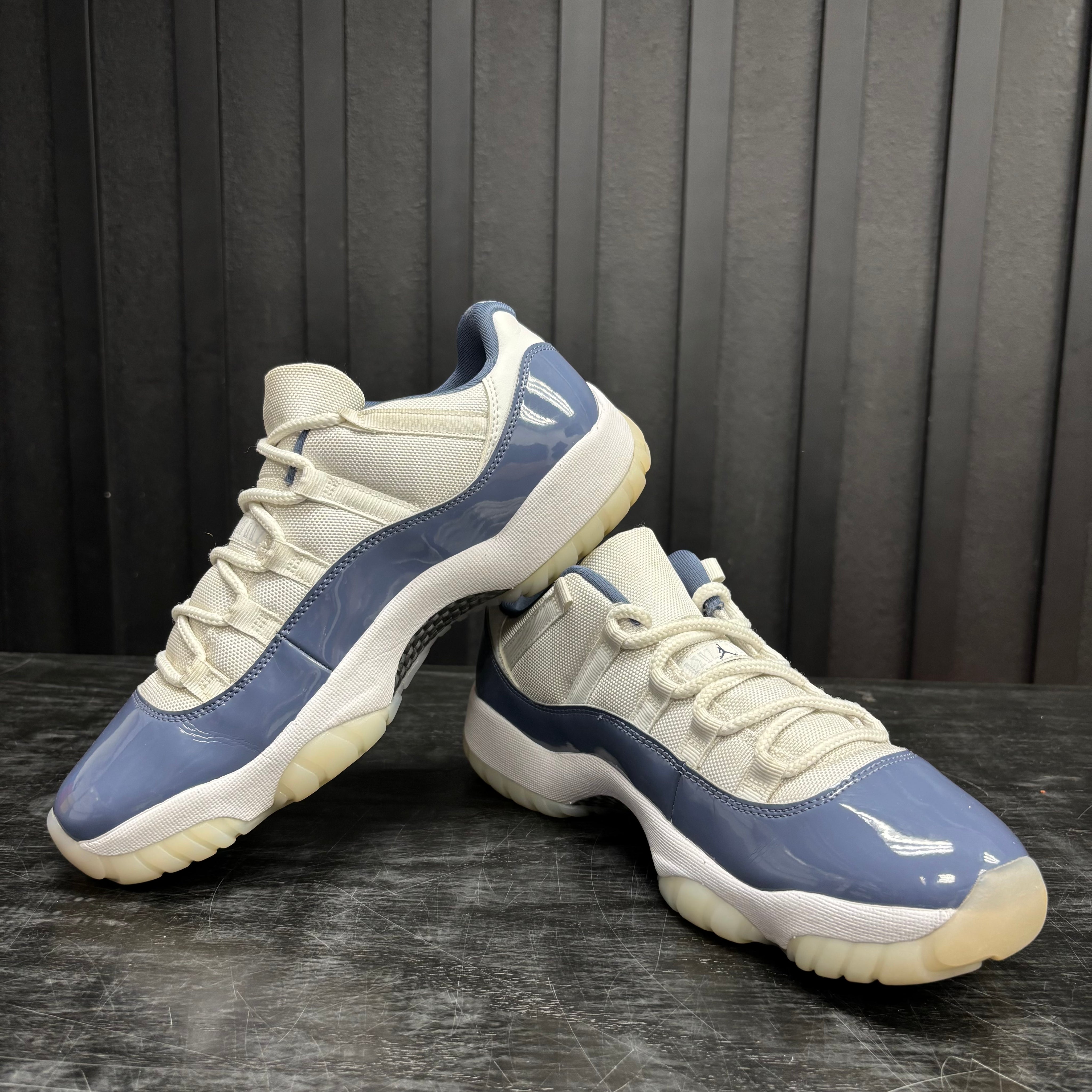 Jordan 11 Retro Low Diffused Blue - Used - 4417