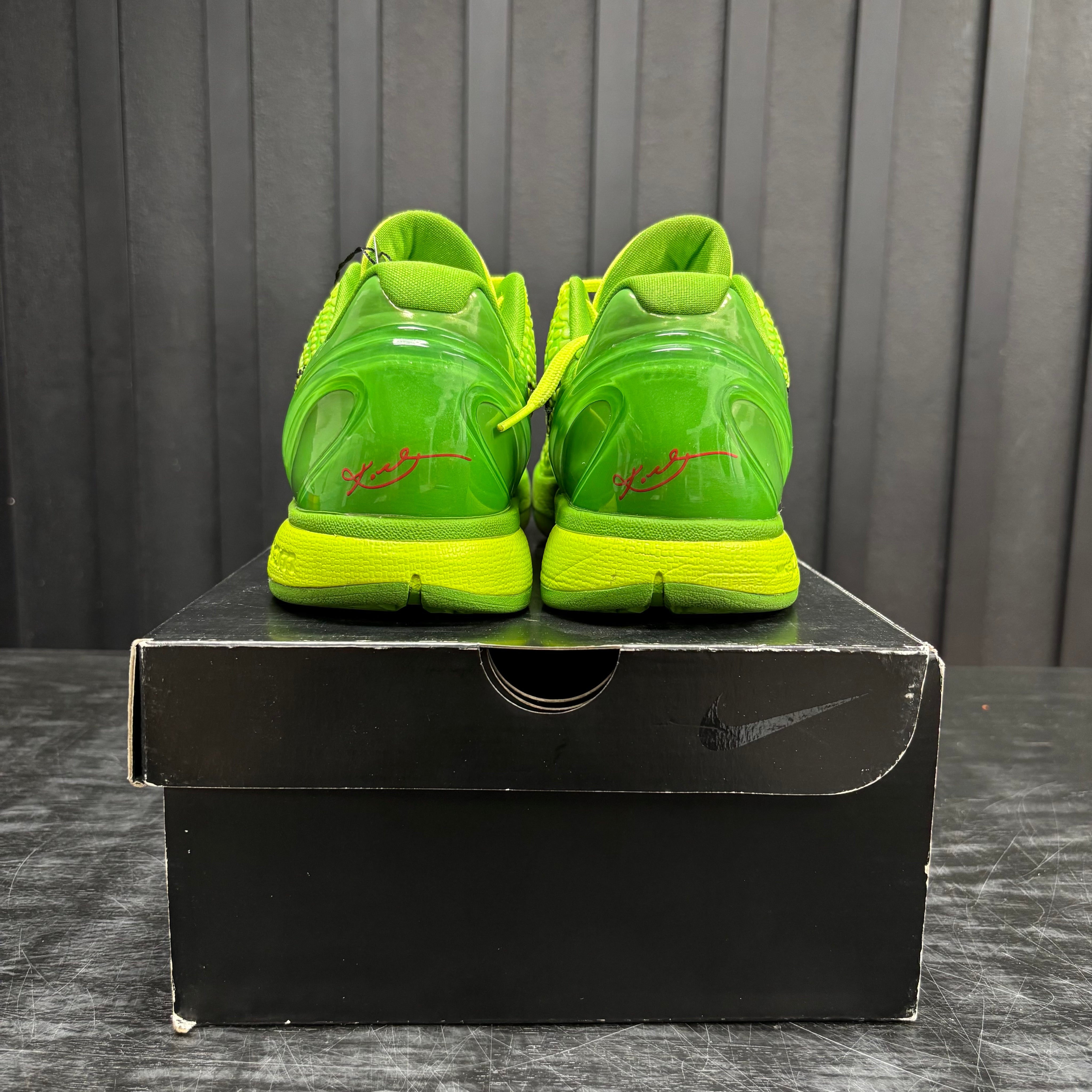 Nike Kobe 6 Protro Grinch (2020) - Used - 1929