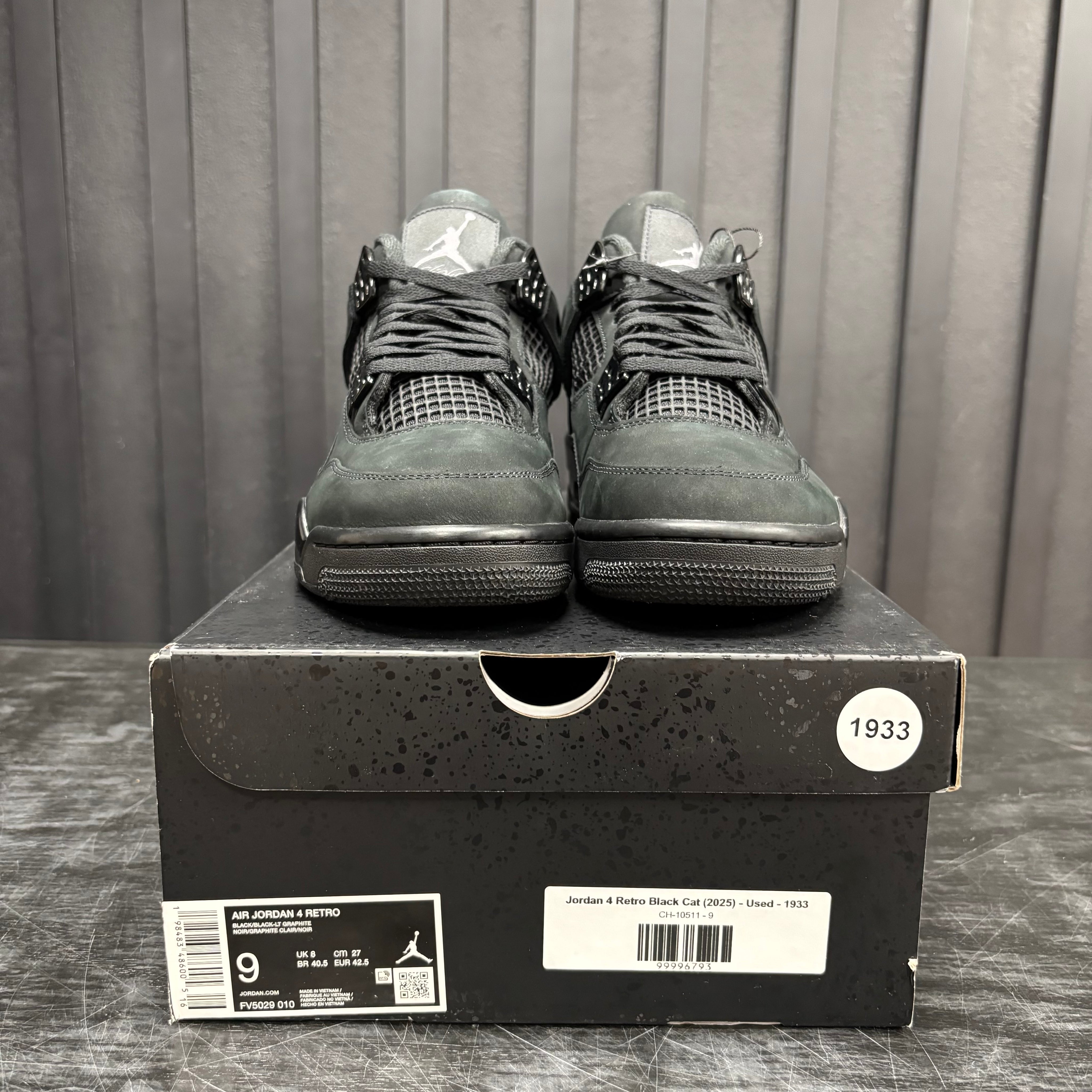 Jordan 4 Retro Black Cat (2025) - Used - 1933