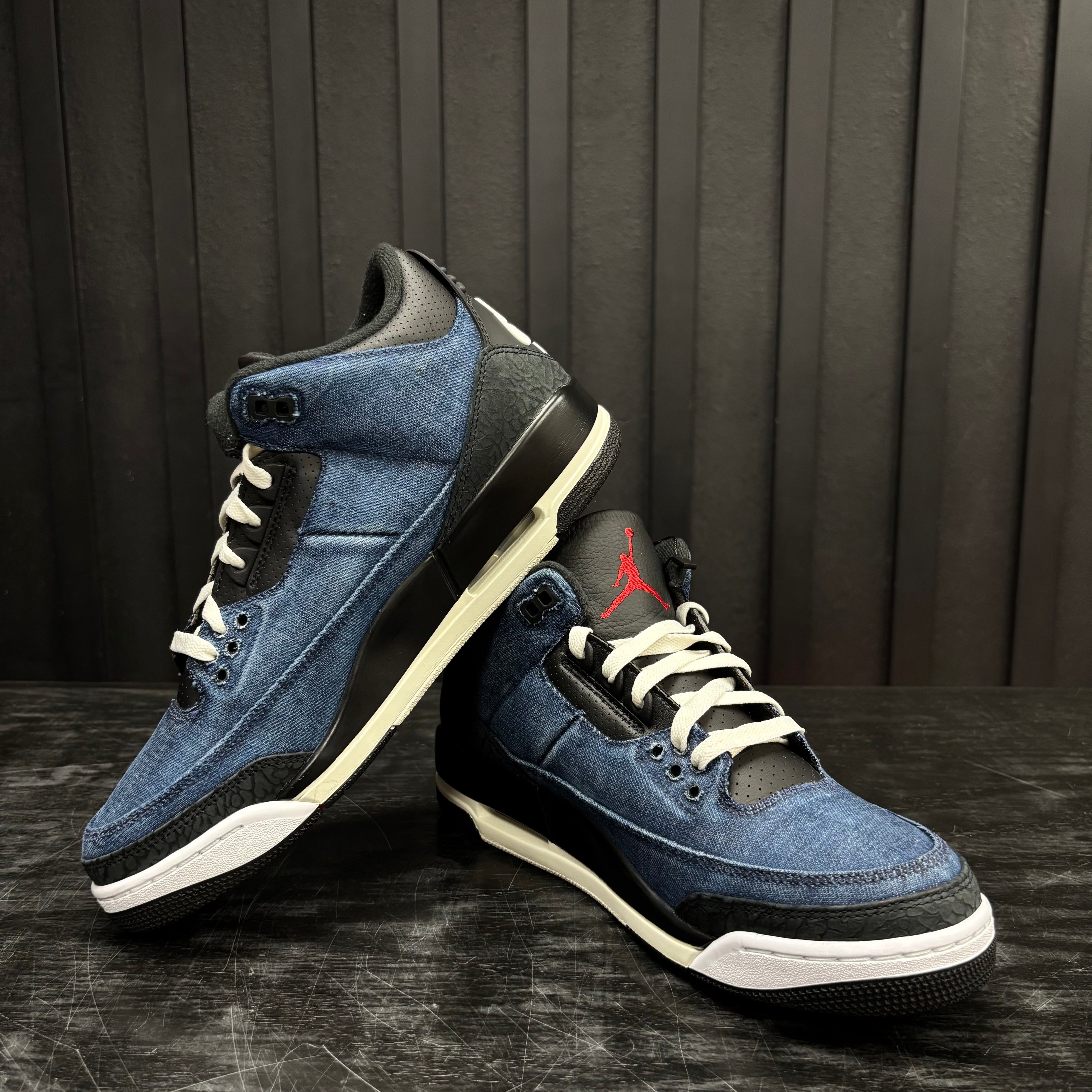 Jordan 3 Retro Levi’s Indigo - Used - 1953