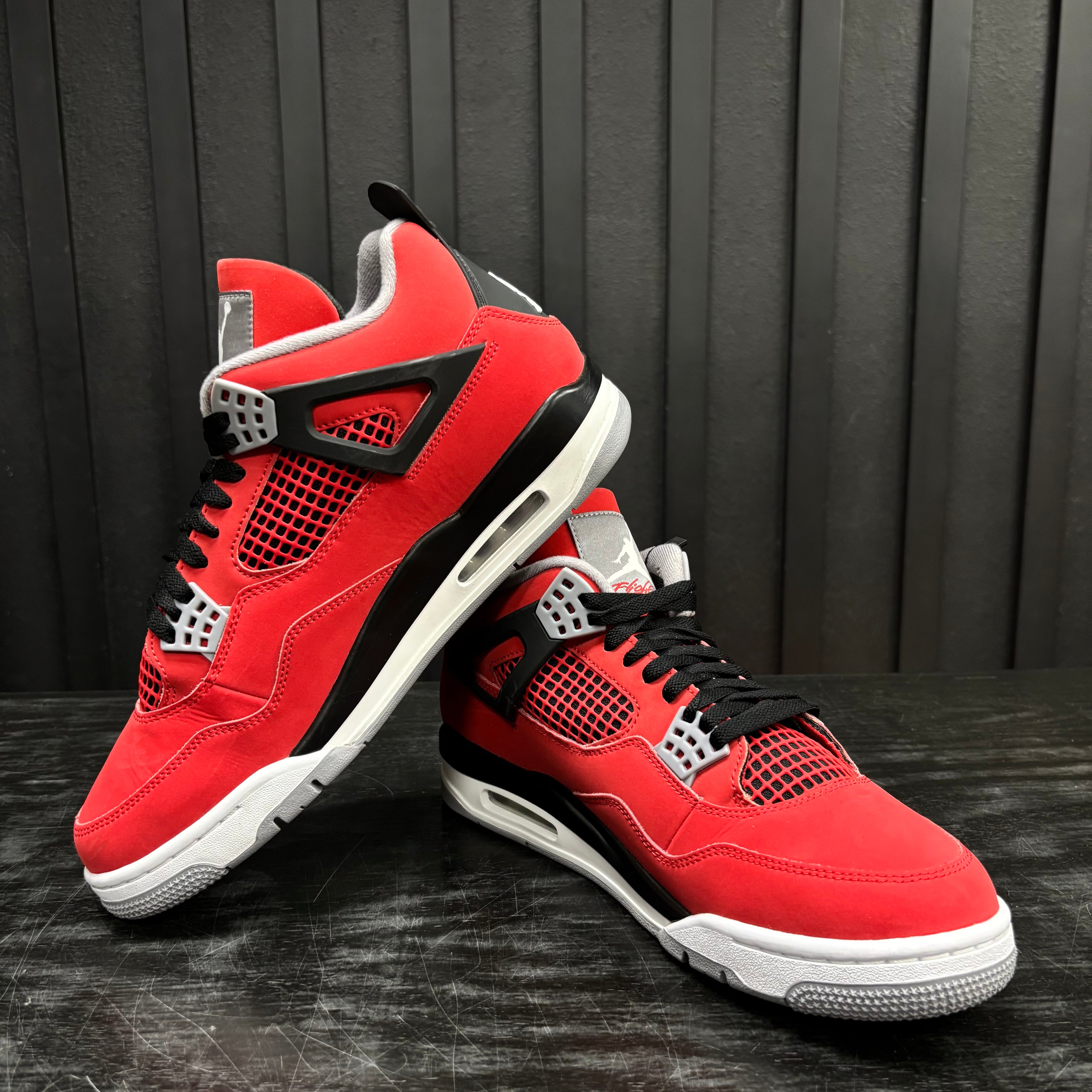 Jordan 4 Retro Toro Bravo (2026) - Used - 4435