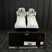 Jordan 5 Retro White Metallic (2015) - Used - 1943