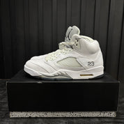 Jordan 5 Retro White Metallic (2015) - Used - 1943