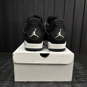 Jordan 4 Retro White Thunder - Used - 4422