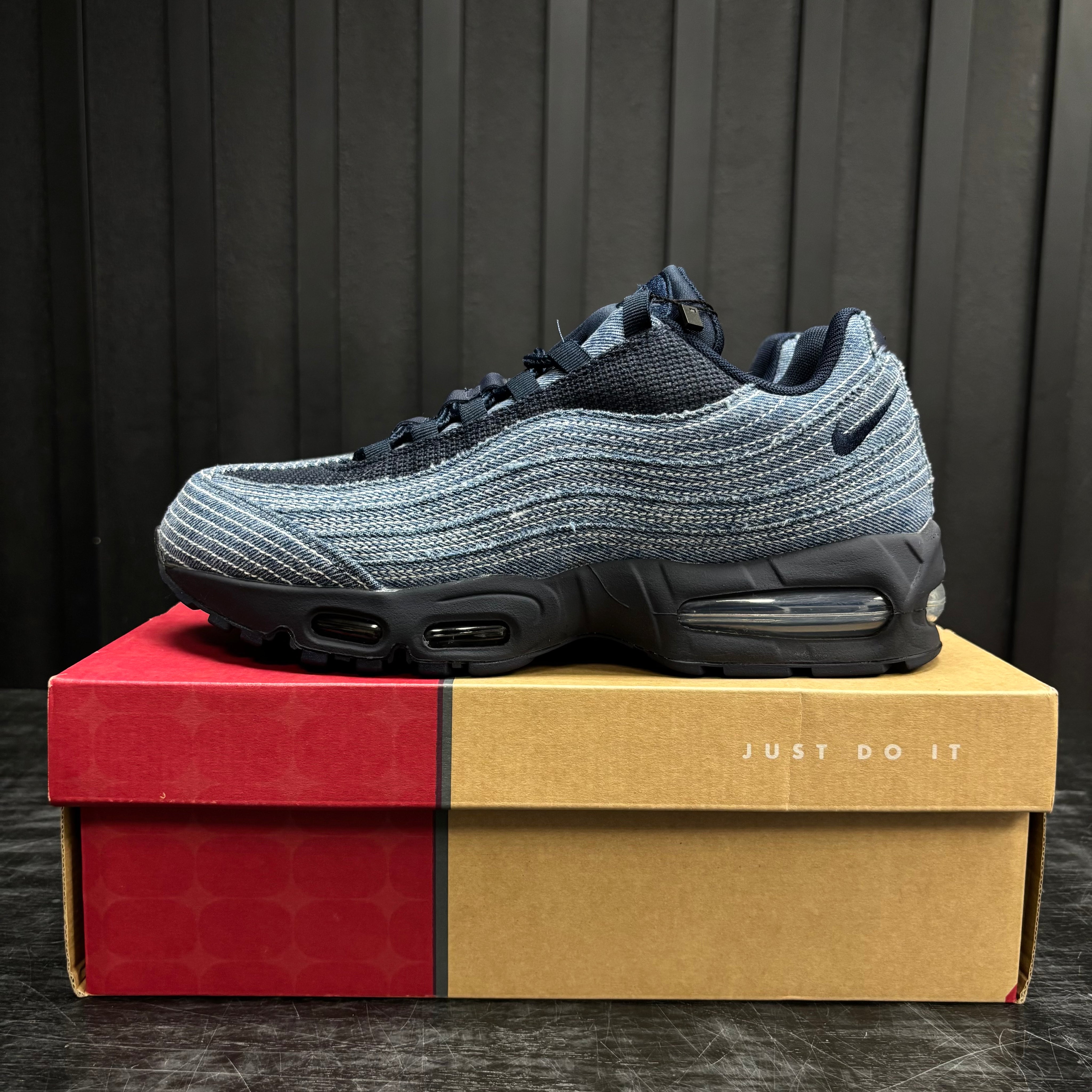 Nike Air Max 95 OG Levis Obsidian - Used - 1956