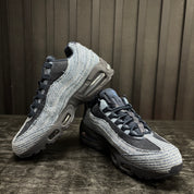 Nike Air Max 95 OG Levis Obsidian - Used - 1956